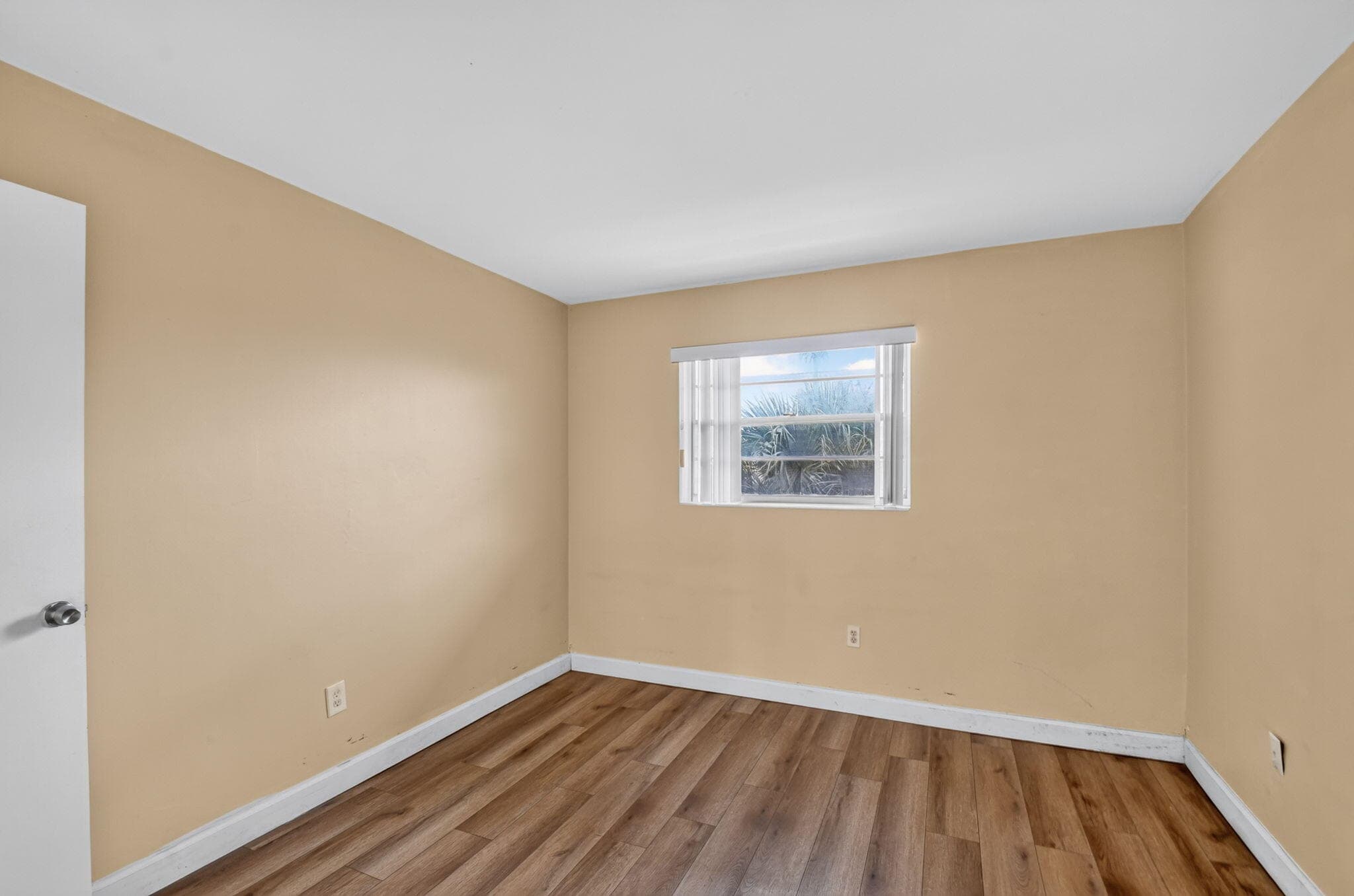 1505 Crescent Circle B24, Lake Park, FL 33403 29