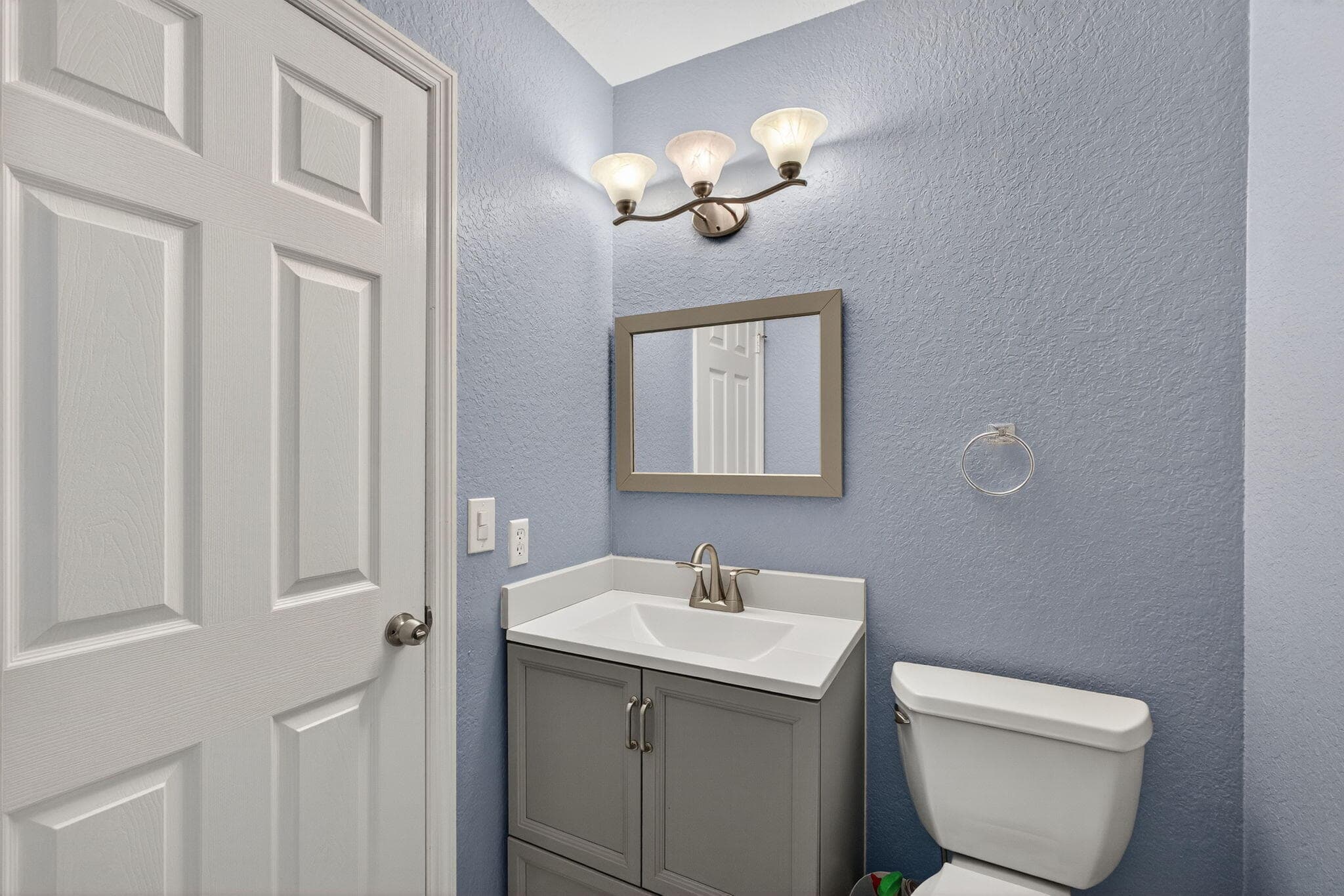 2399 Lena Lane, West Palm Beach, FL 33415 28