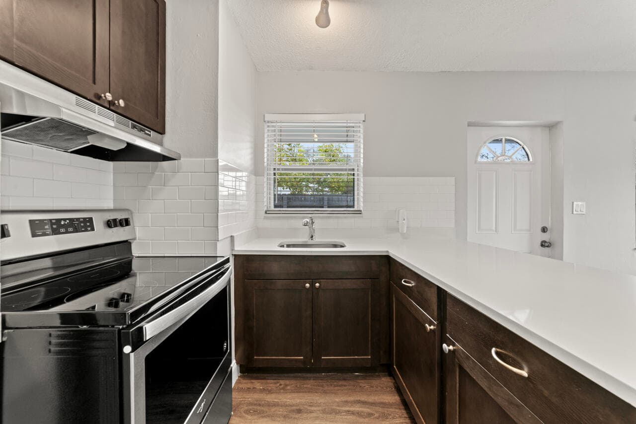732 SE 15th Street Apt 1, Fort Lauderdale, FL 33316 3