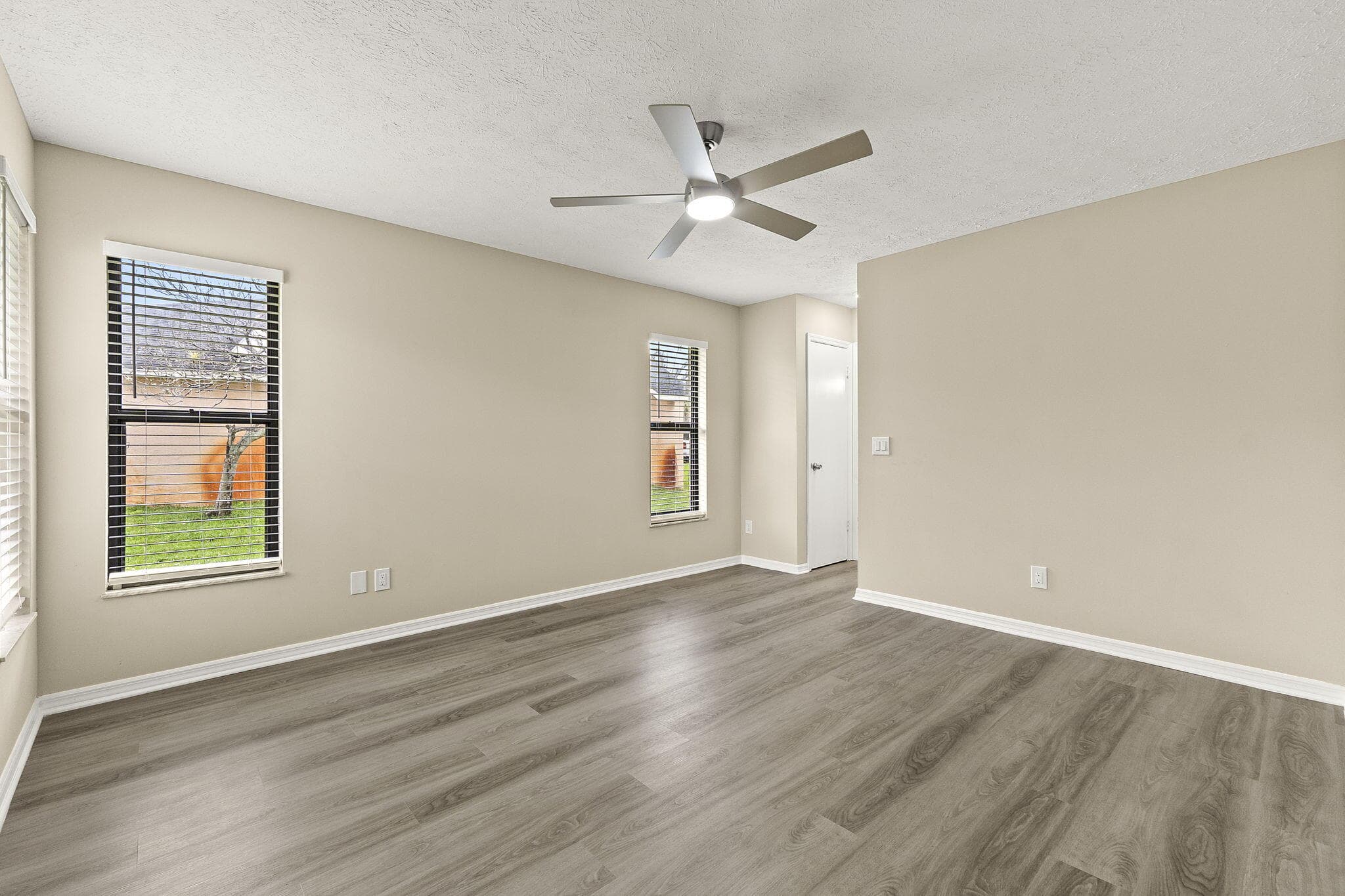 2398 SW Caballero Street, Port St. Lucie, FL 34953 16