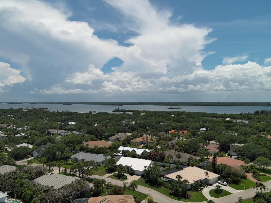 1331 Jonathans Trail, Vero Beach, FL 32963 15