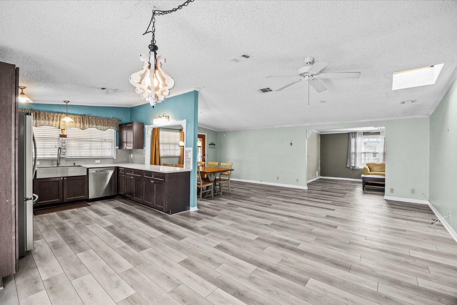 8400 Gallberry Circle, Port St. Lucie, FL 34952 8