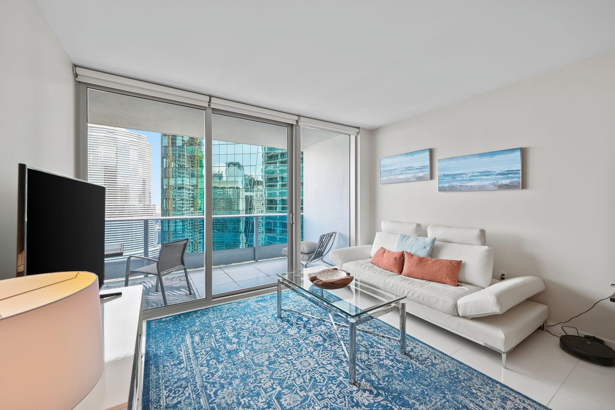 200 Biscayne Blvd Way 3909, Miami, FL 33131 4
