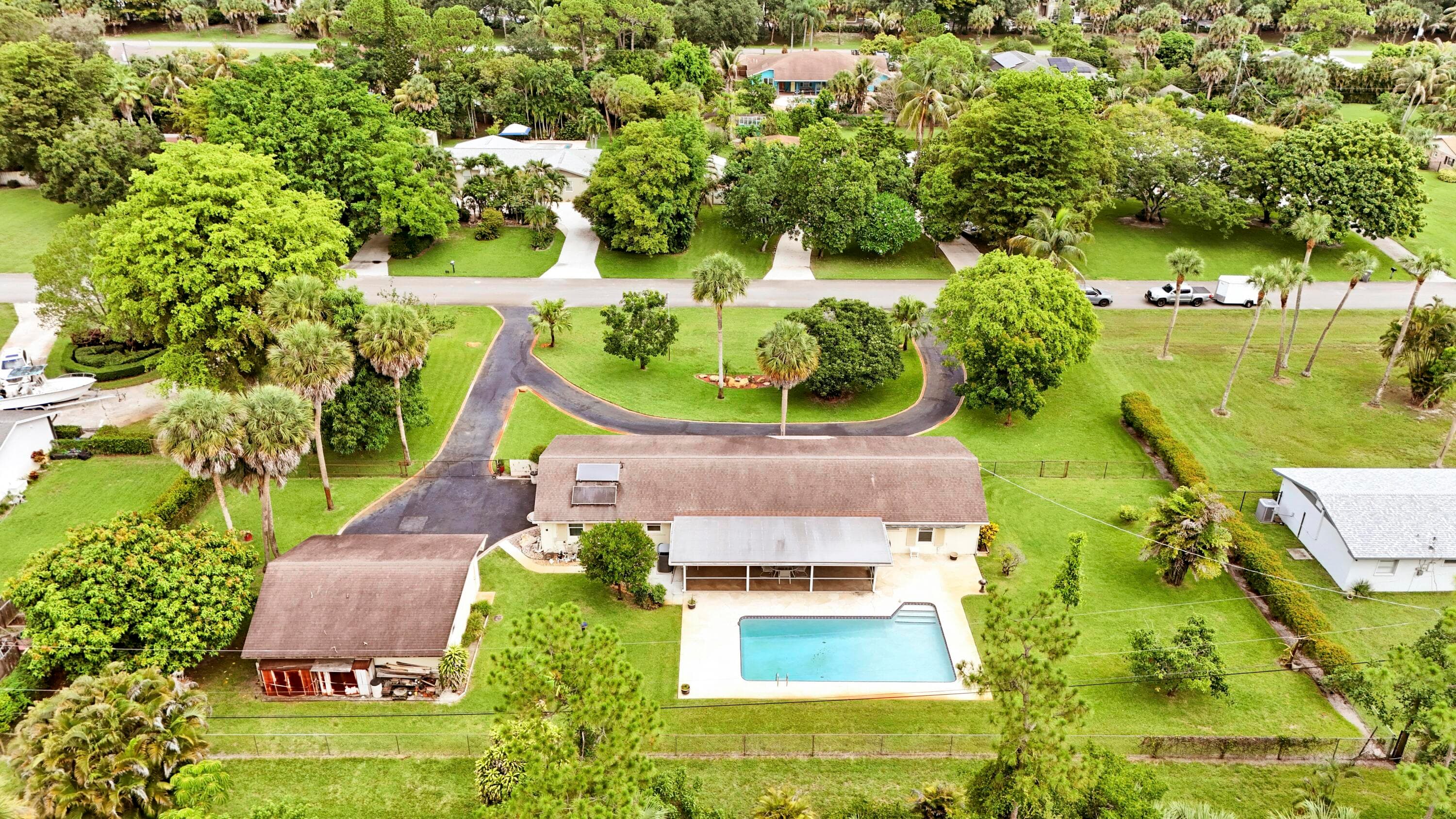 6824 Lakeside Road, West Palm Beach, FL 33411 49