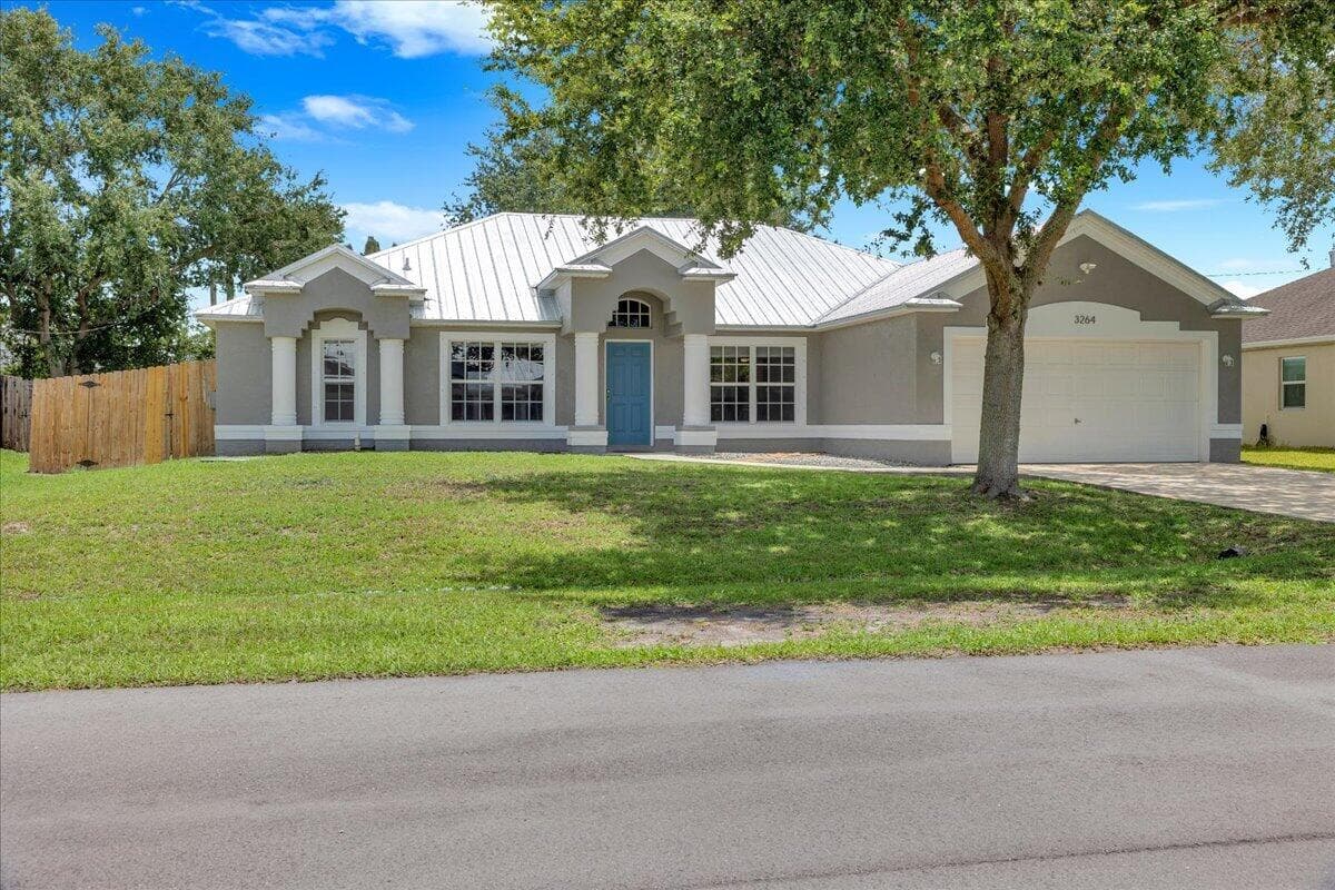 3264 SE Quay Street, Port St. Lucie, FL 34984 2