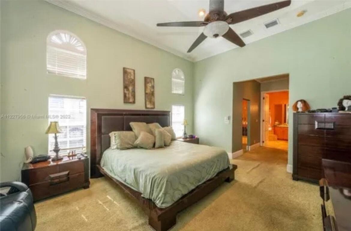 423 NE 3rd Street, Pompano Beach, FL 33060 10
