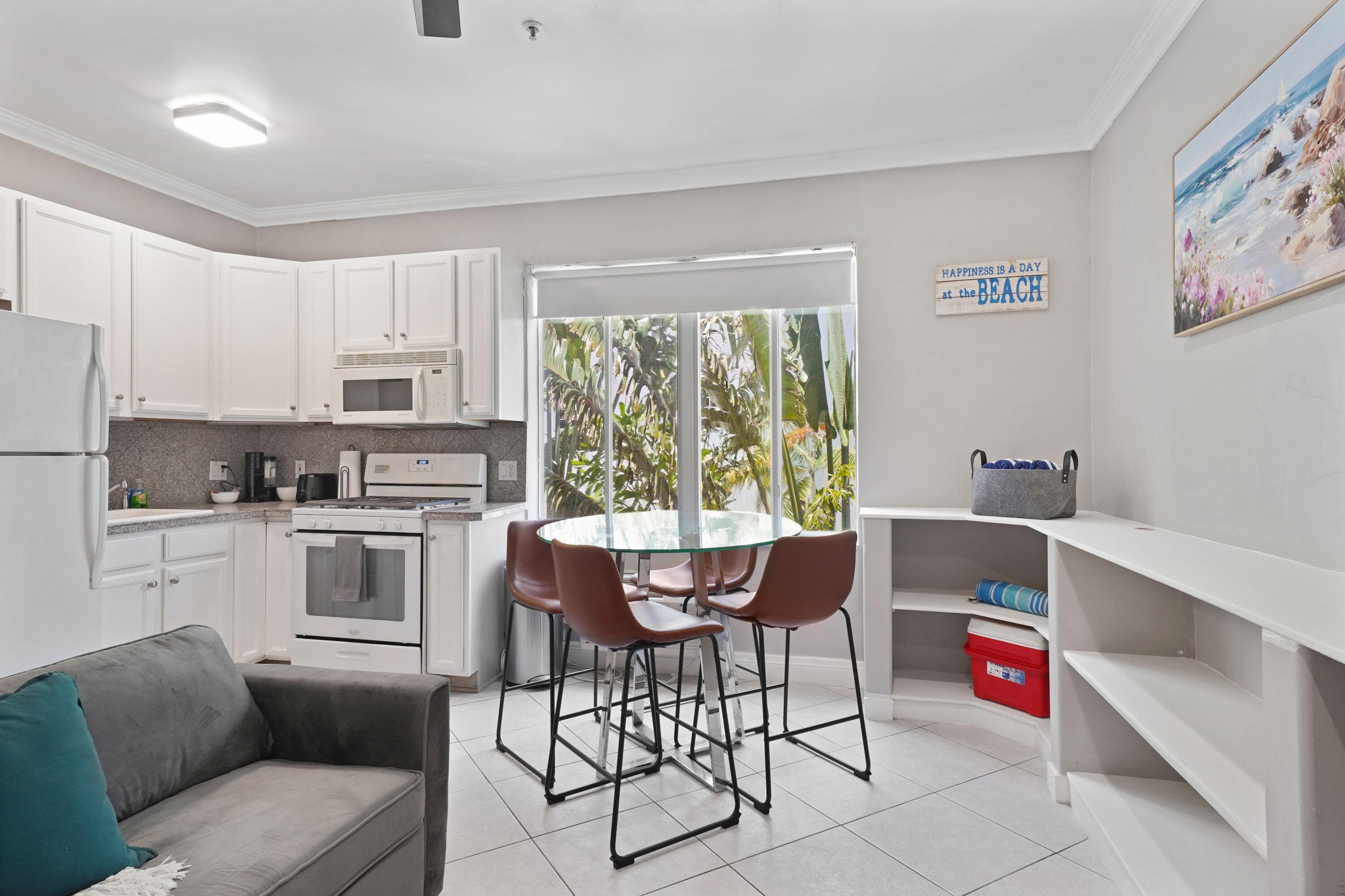 3710 Collins Avenue N-304, Miami Beach, FL 33140 3