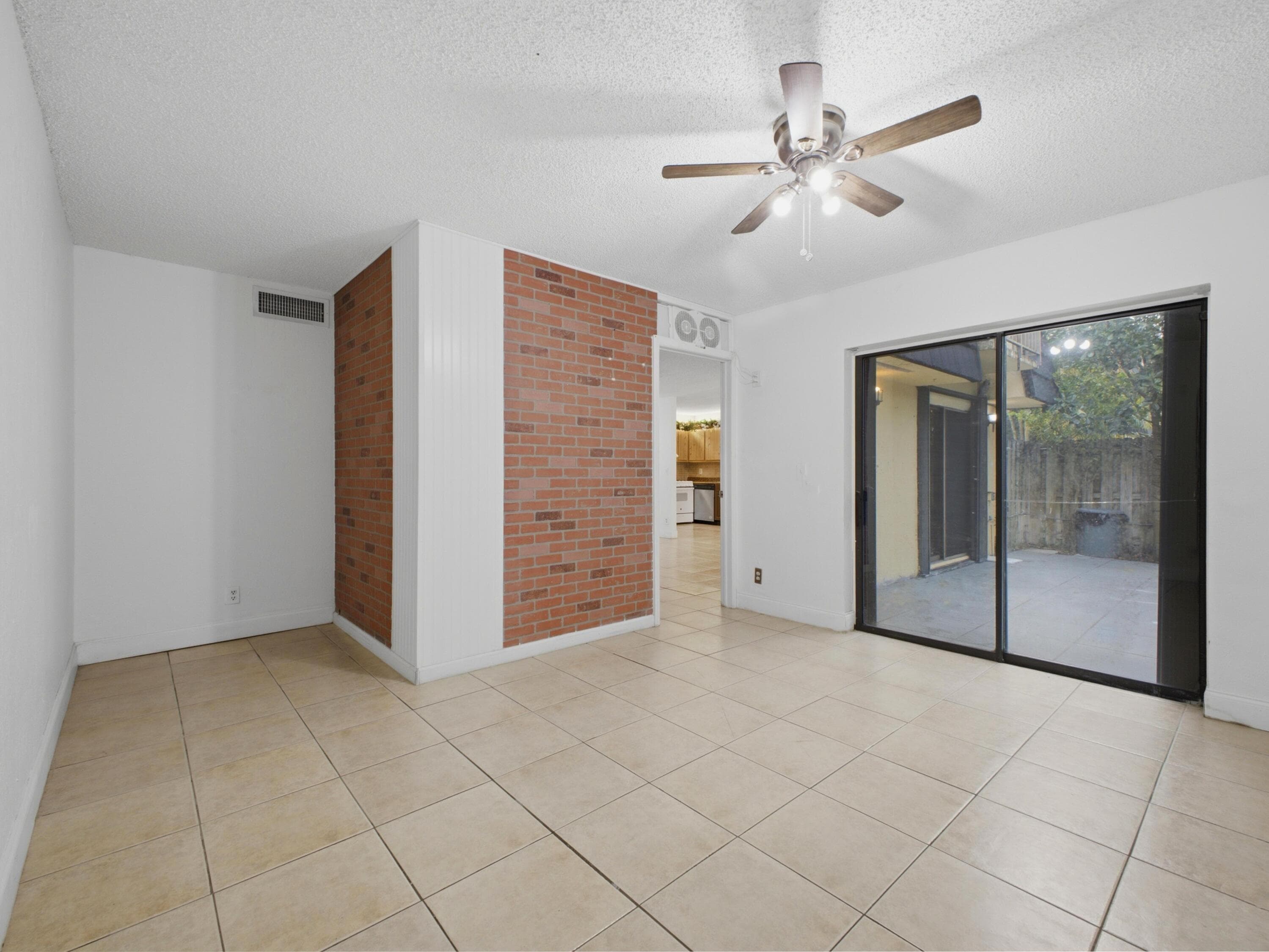 105 Woodland Road, Palm Springs, FL 33461 21