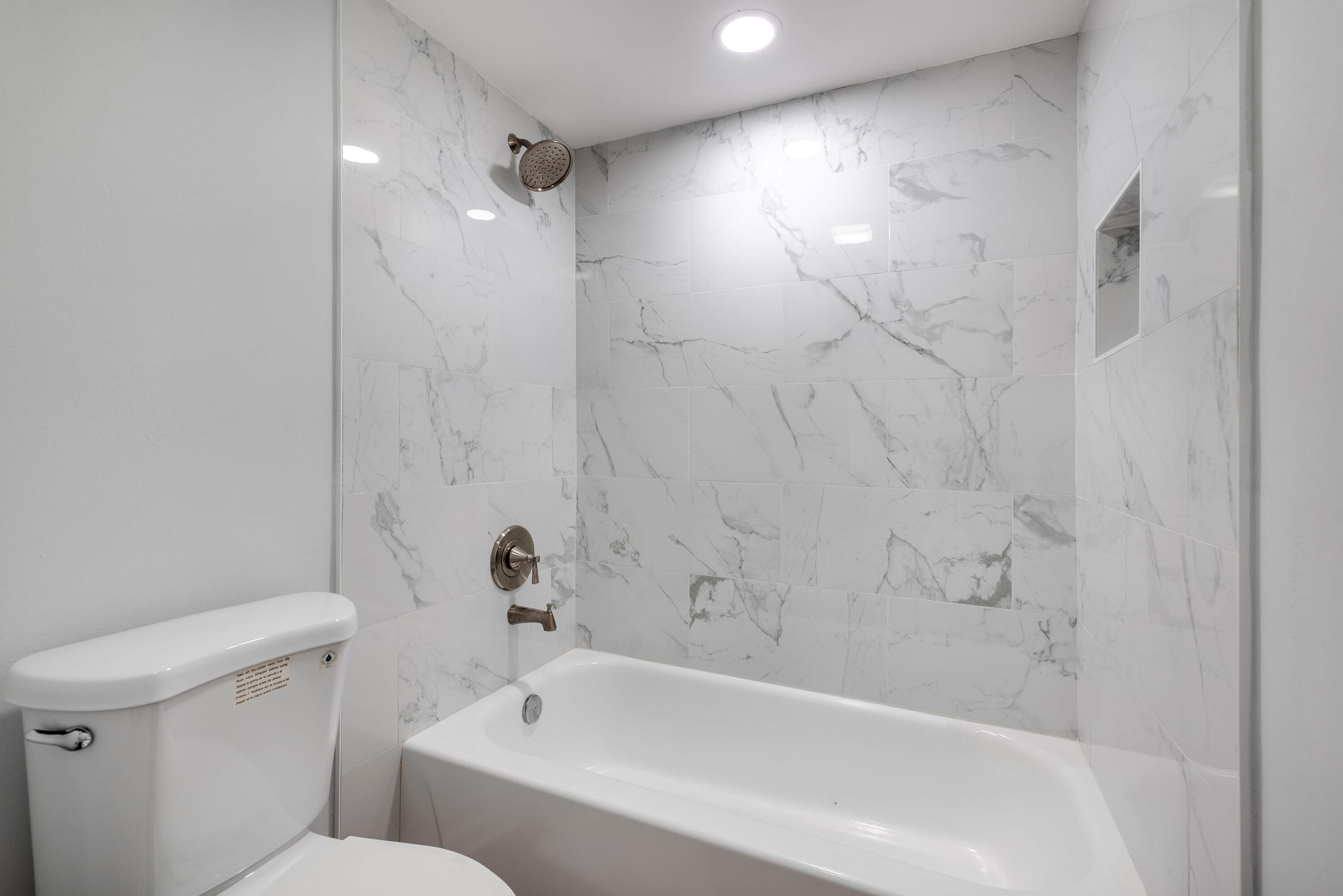 185 Charter Way, West Palm Beach, FL 33407 16