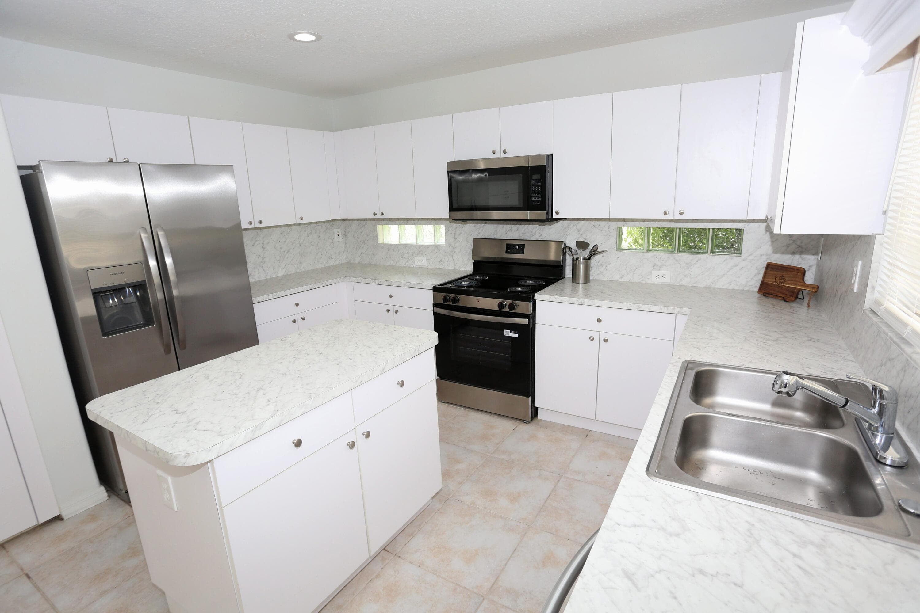 5157 NW 122nd Avenue, Coral Springs, FL 33076 16