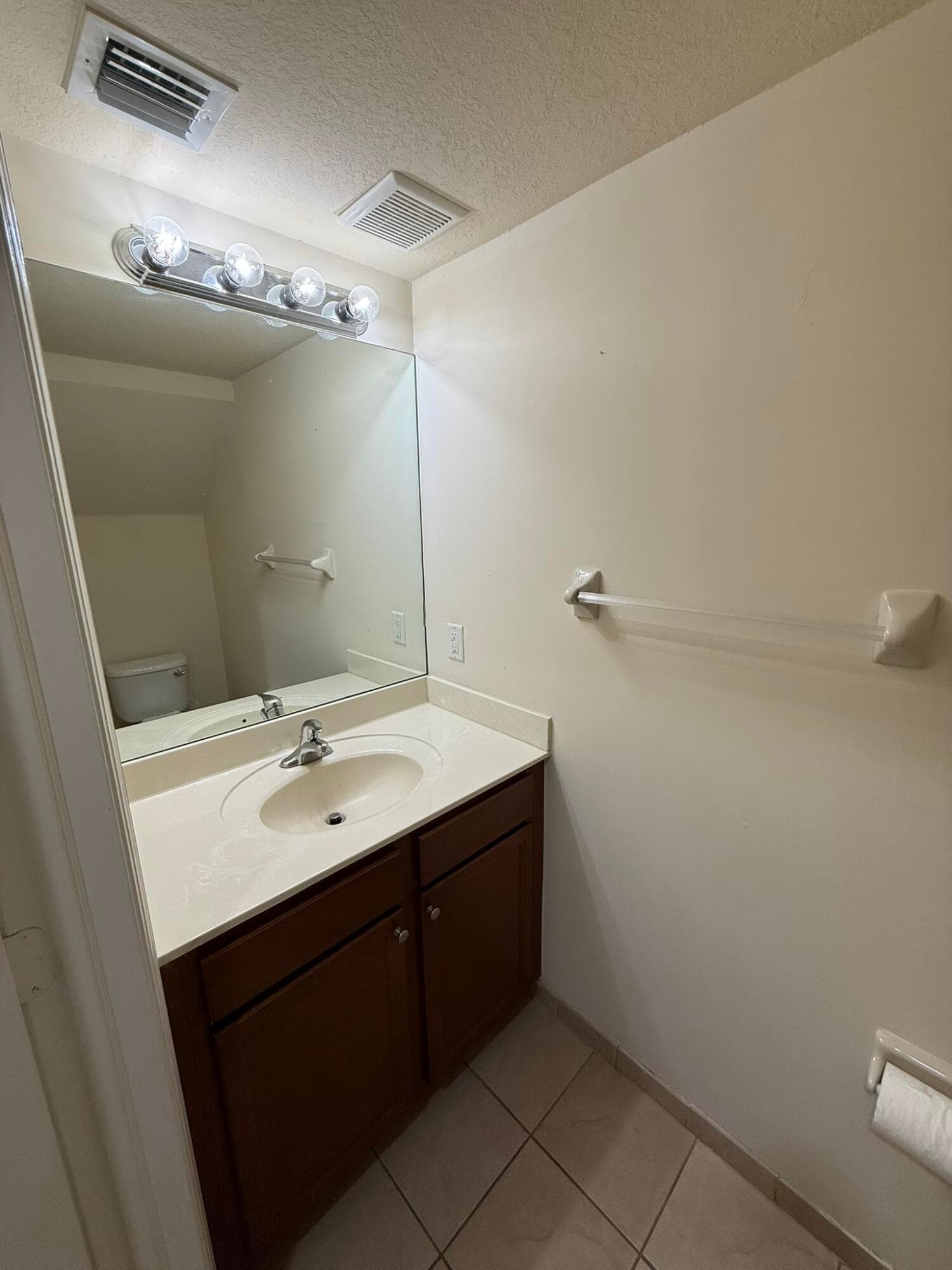 17093 SW 93rd Street 17093, Miami, FL 33196 13