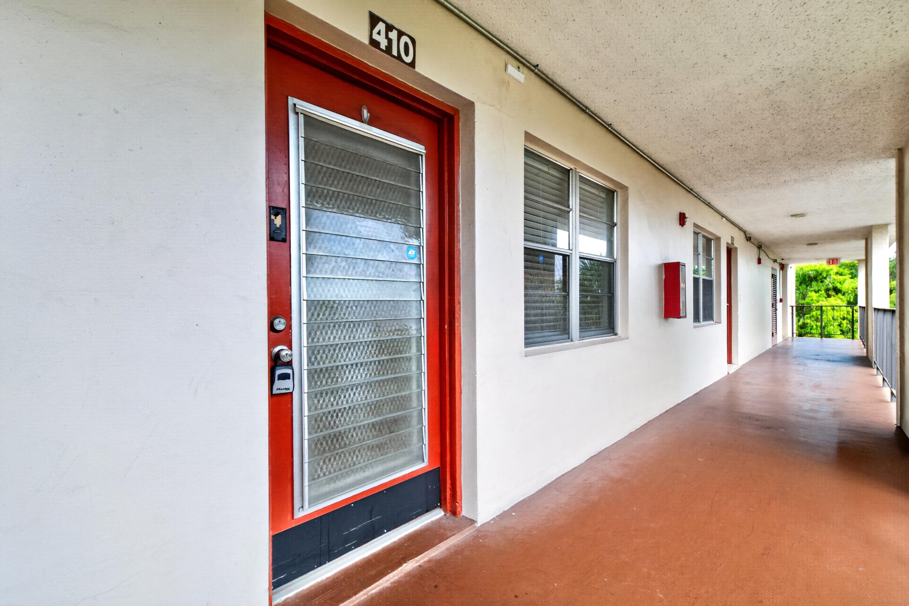 2600 NW 49th Avenue 410, Lauderdale Lakes, FL 33313 15