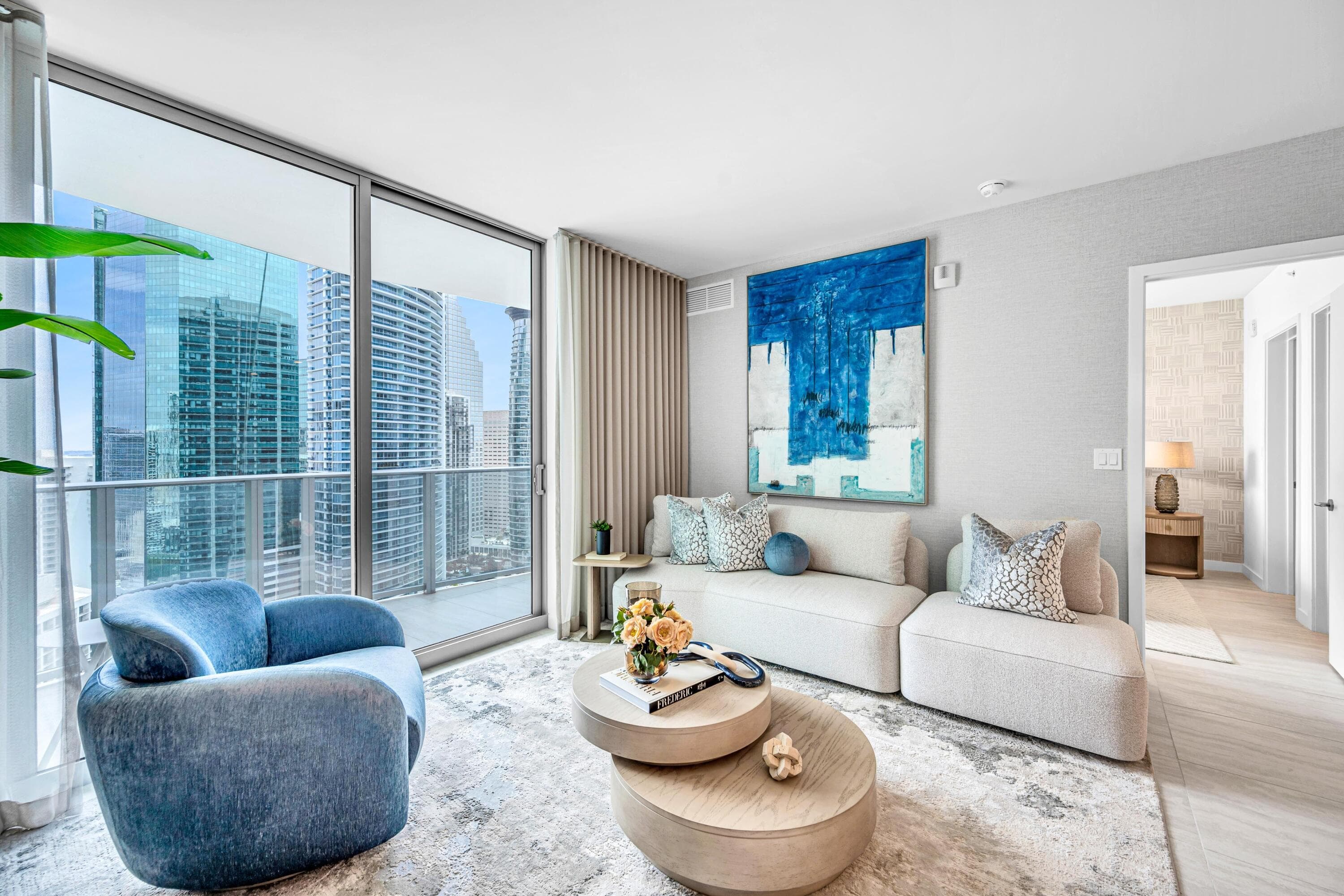 77 SE 5th Street 1807, Miami, FL 33131 27