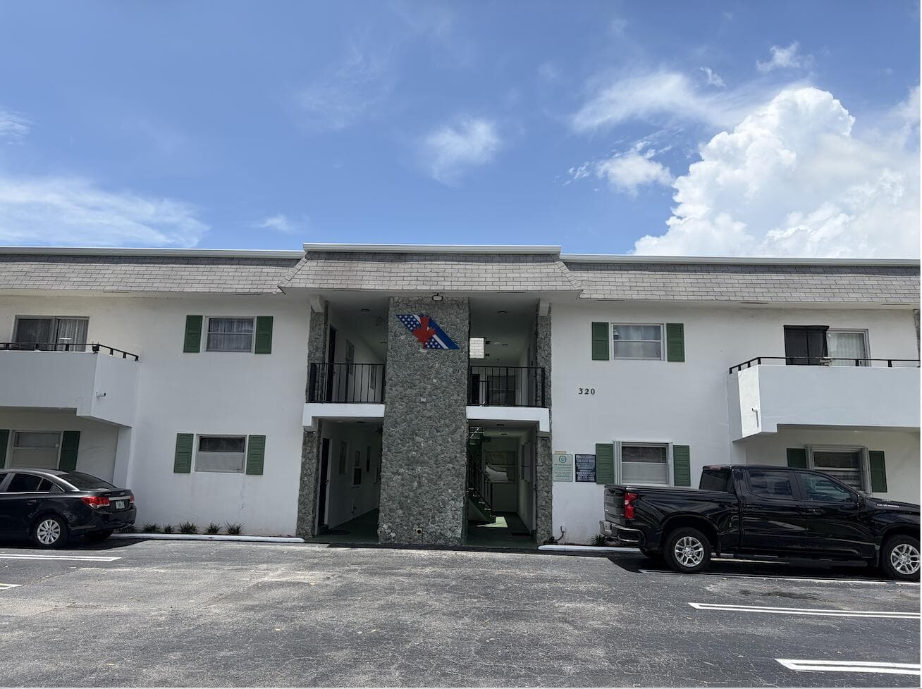 320 SW 1st Street D-4, Pompano Beach, FL 33060