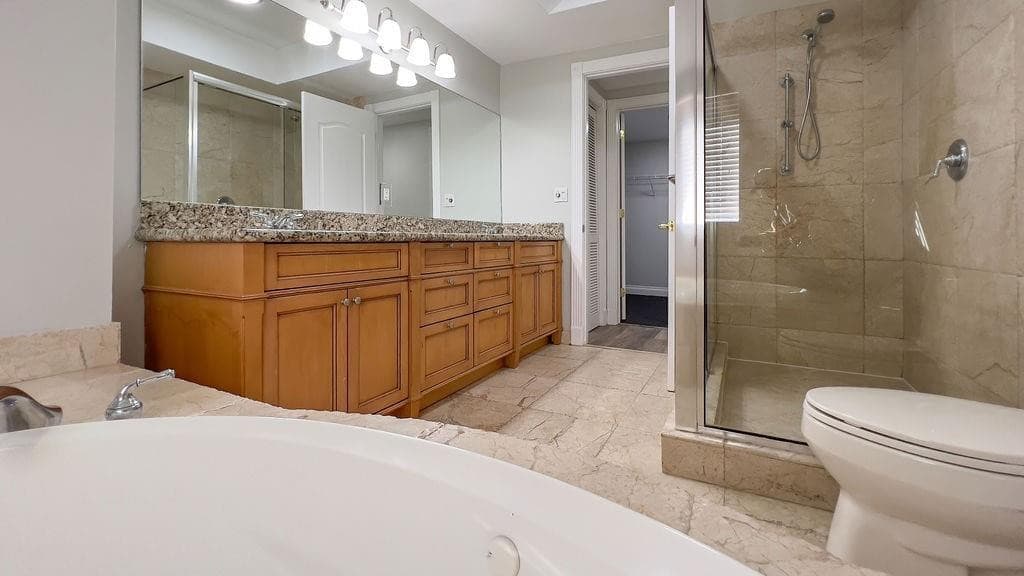 4241 N Ocean Boulevard N 101, Fort Lauderdale, FL 33308 61