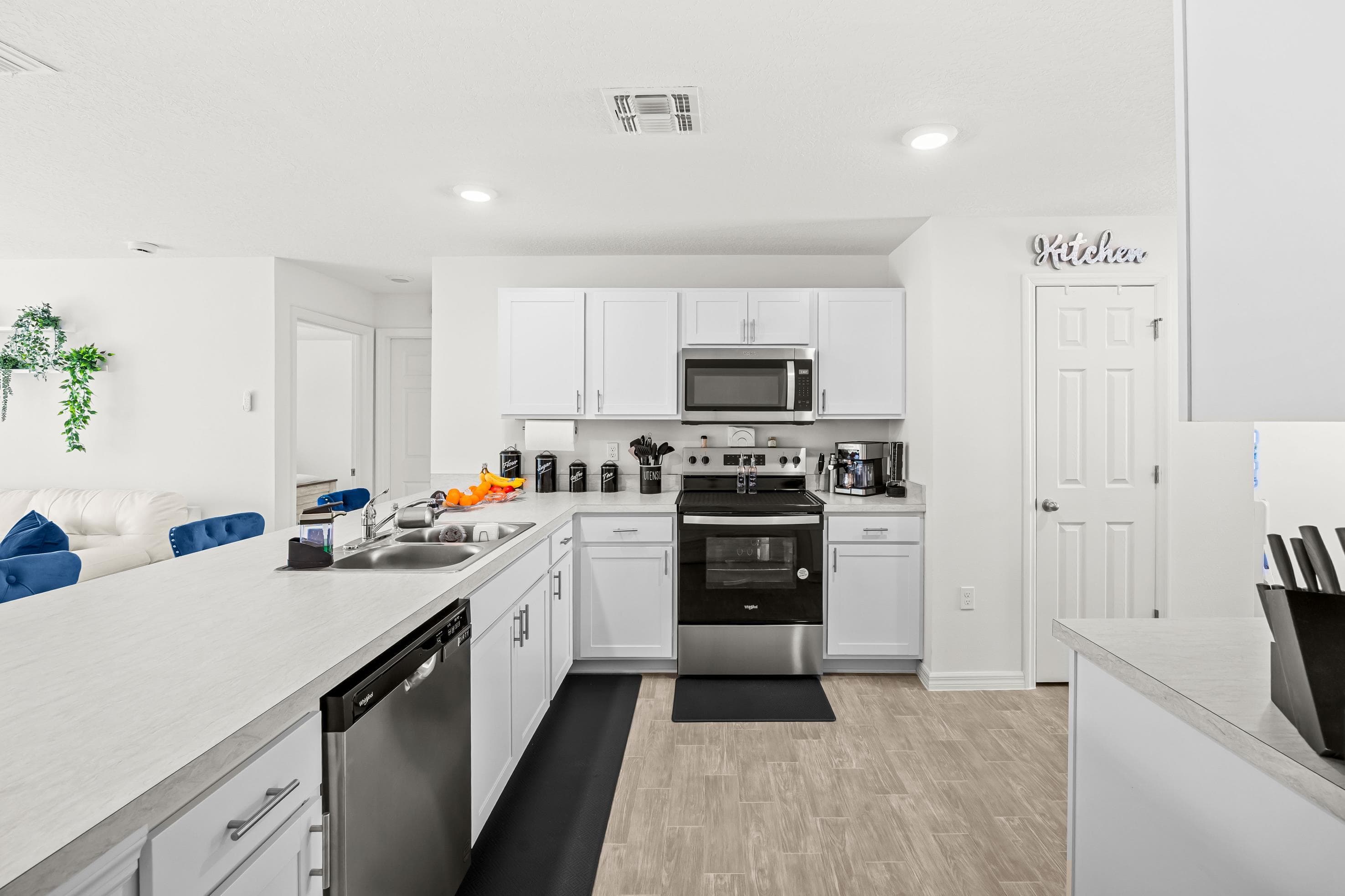 4581 SW Darwin Boulevard, Port St. Lucie, FL 34953 7