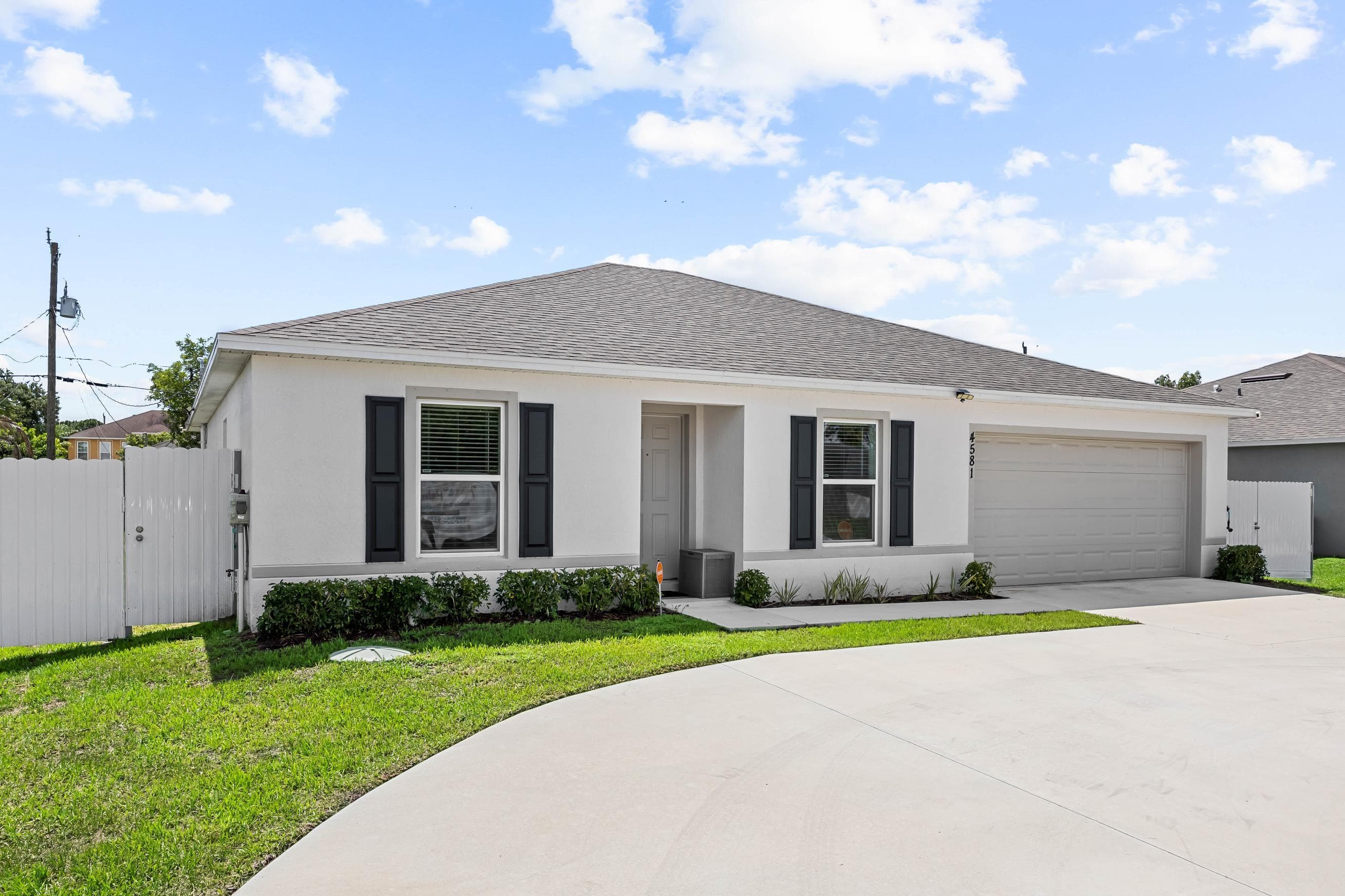 4581 SW Darwin Boulevard, Port St. Lucie, FL 34953 3