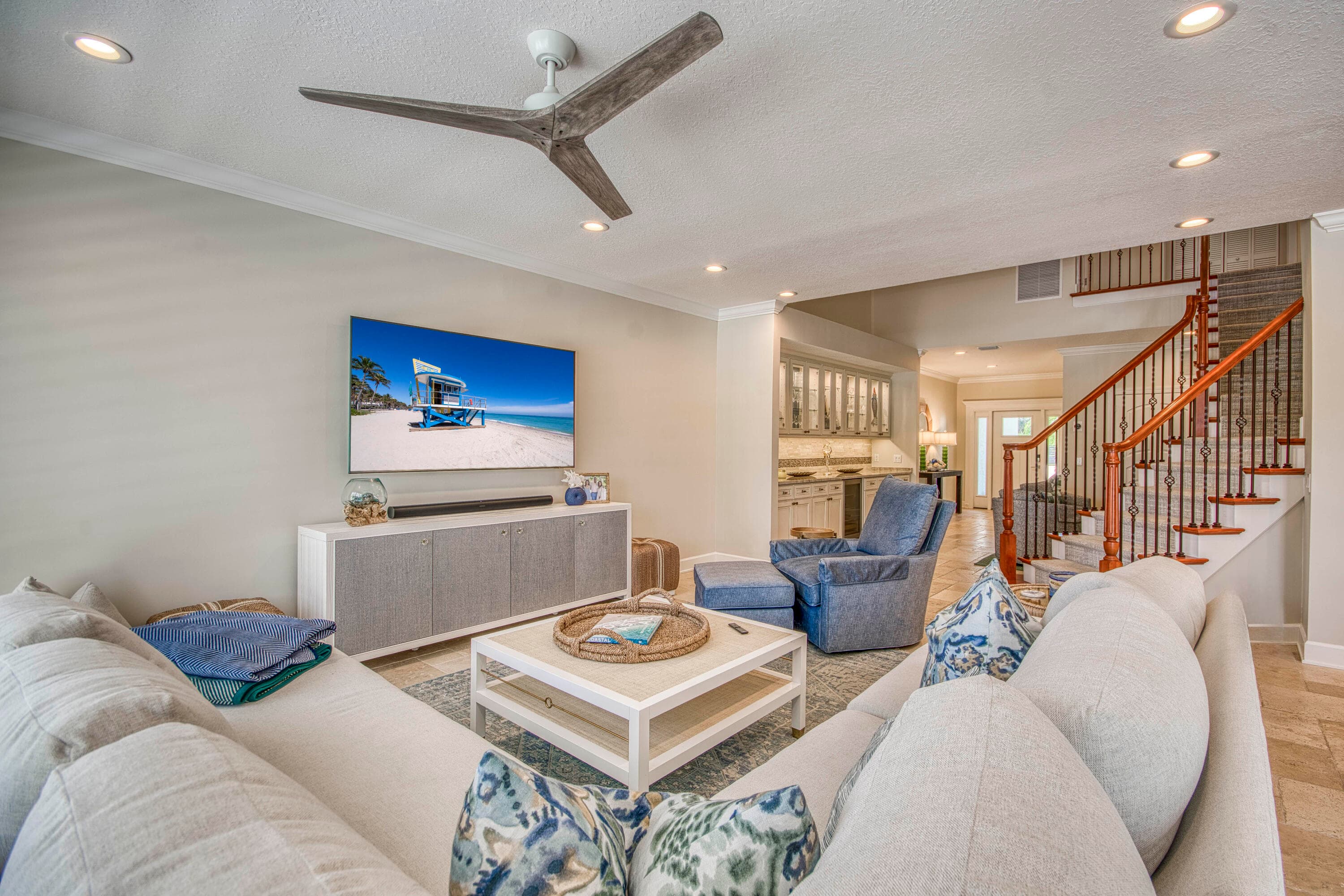 2245 Monet Road, North Palm Beach, FL 33410 10