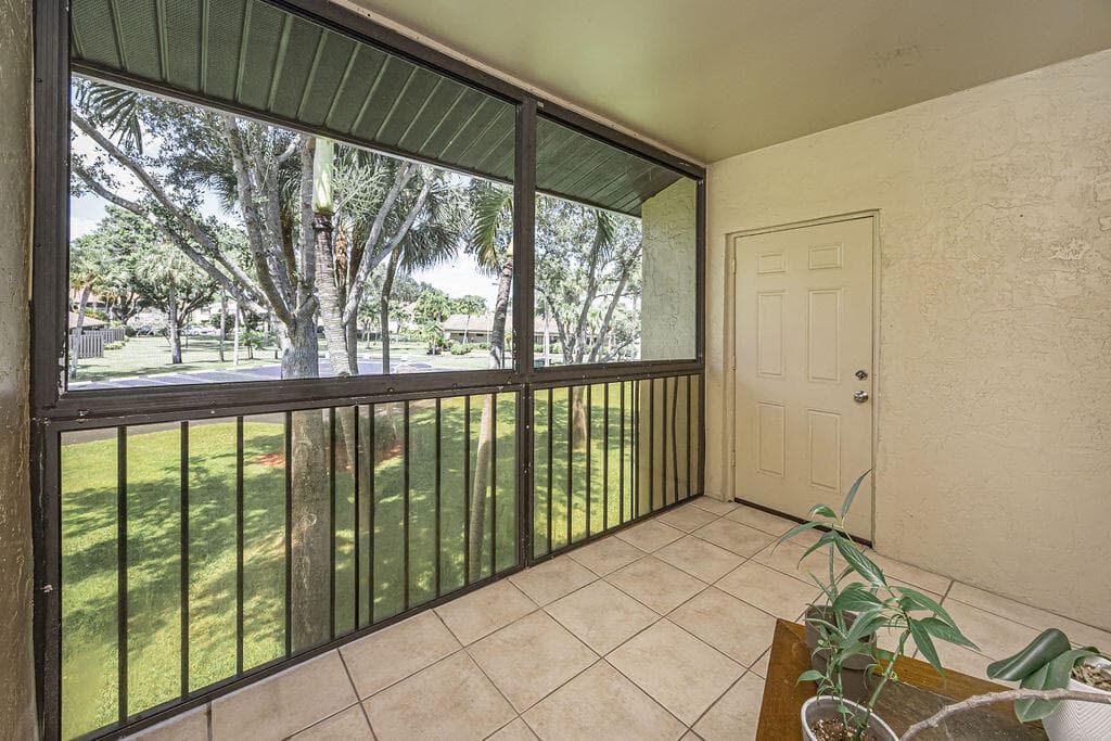 539 Shady Pine Way, Greenacres, FL 33415 3