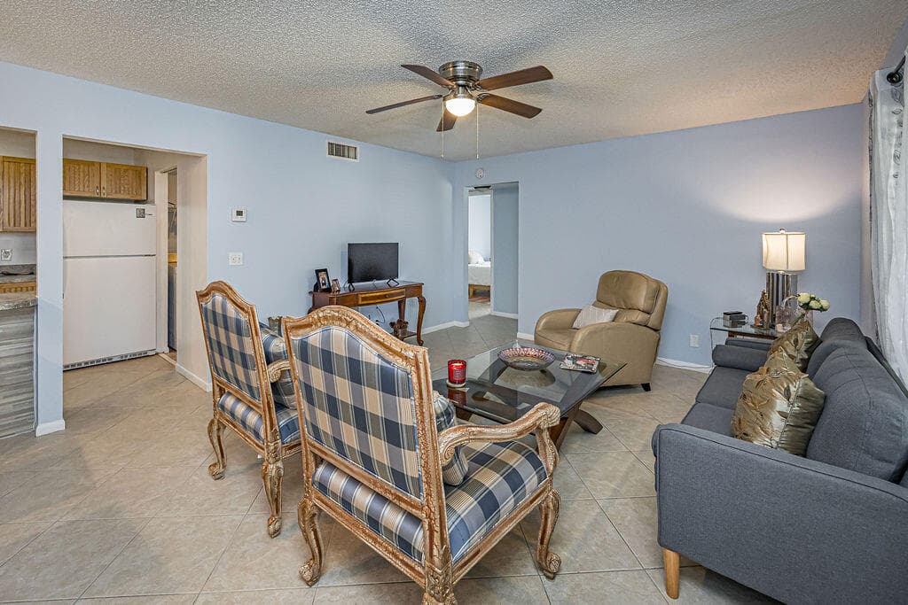 539 Shady Pine Way, Greenacres, FL 33415 11