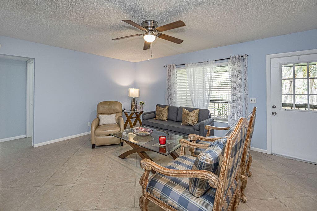 539 Shady Pine Way, Greenacres, FL 33415 12