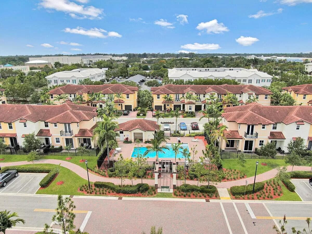 6960 Long Pine Circle, Coconut Creek, FL 33073 43