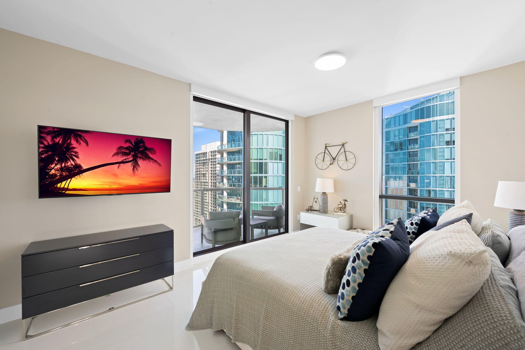 100 E Las Olas Boulevard 3804, Fort Lauderdale, FL 33301 50