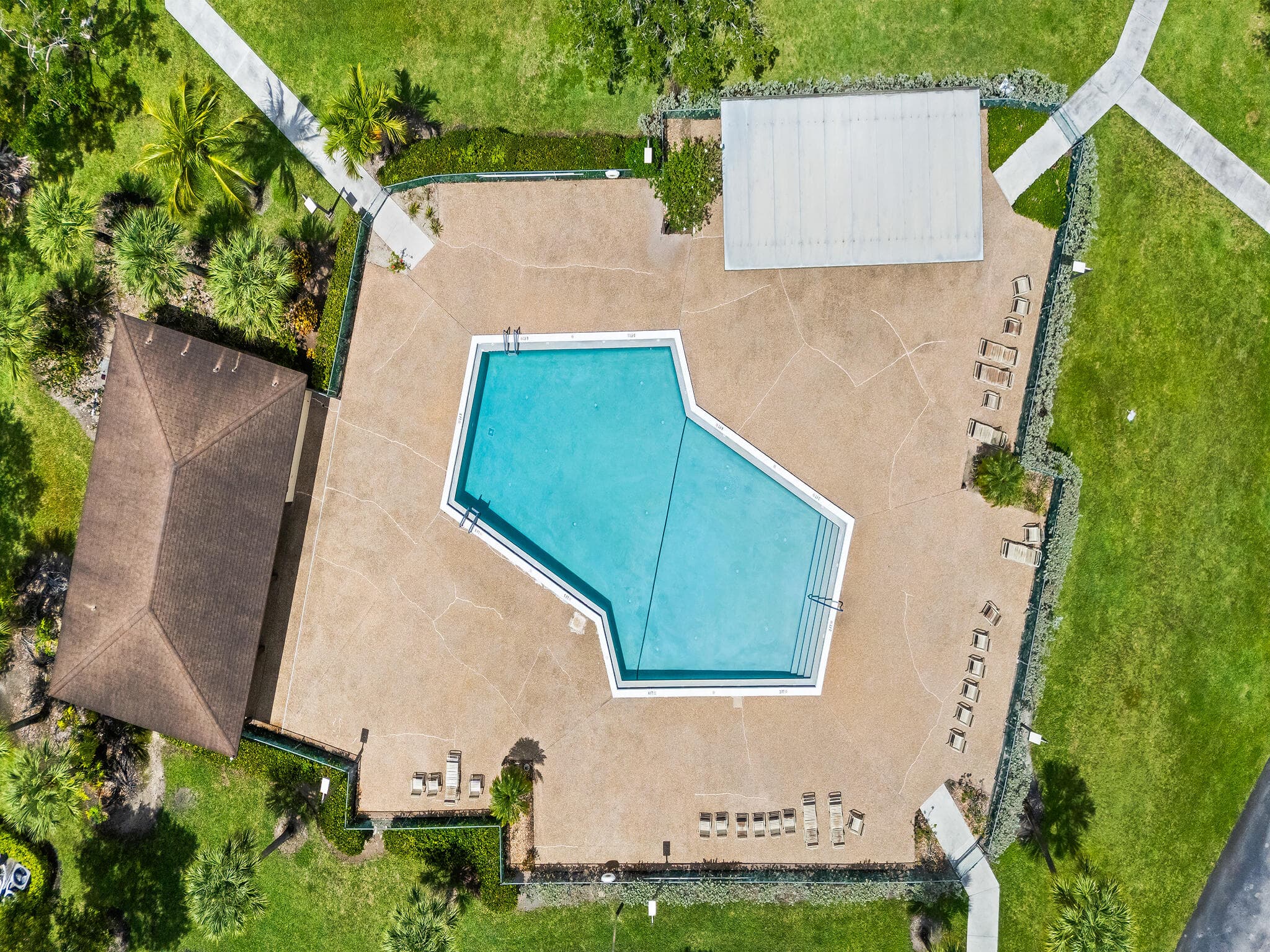 550 SW 137 Avenue L114, Pembroke Pines, FL 33027 33