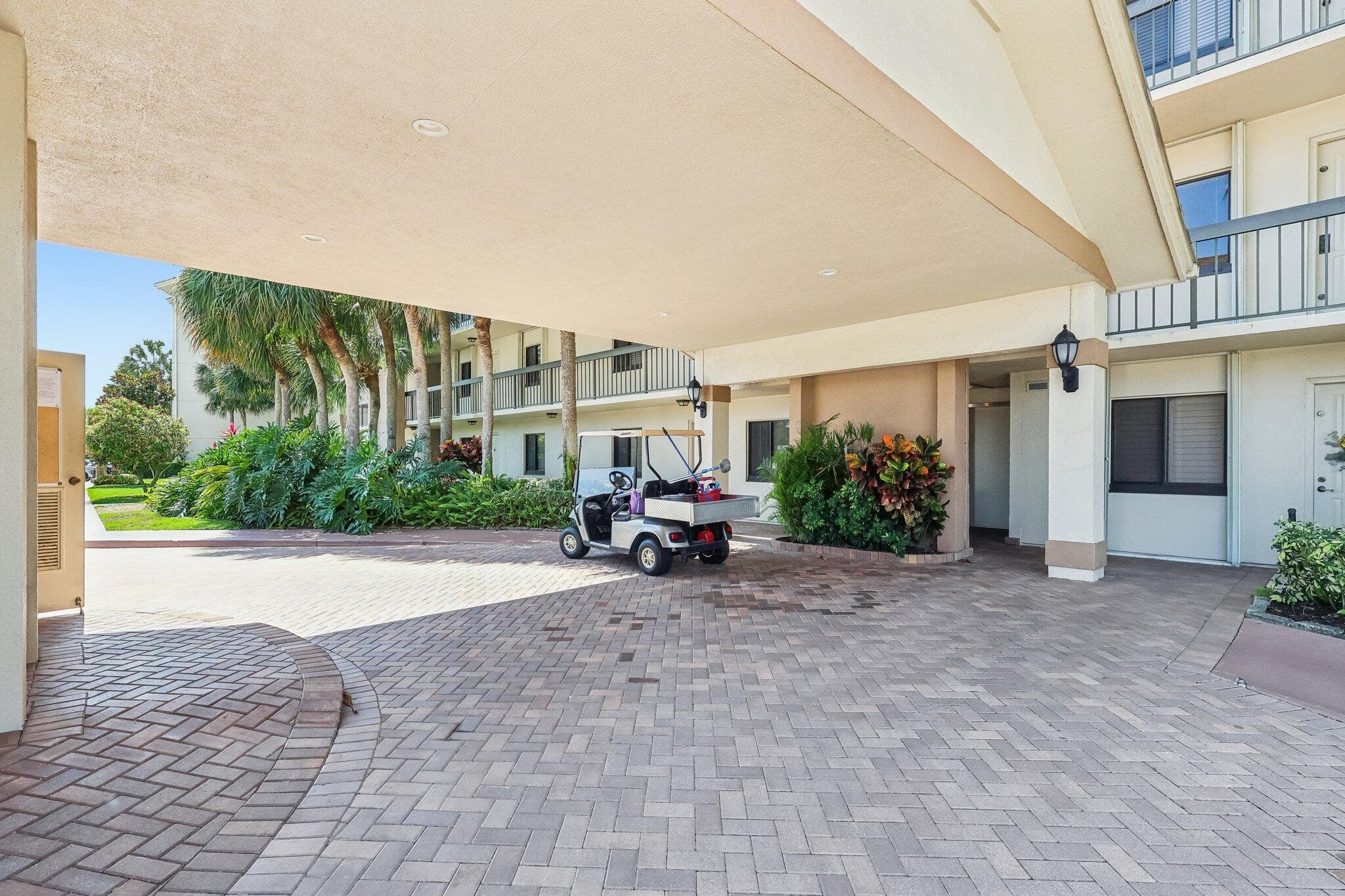 1601 Marina Isle Way 101, Jupiter, FL 33477 24