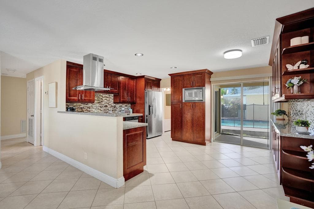 740 Buttonwood Road, North Palm Beach, FL 33408 7