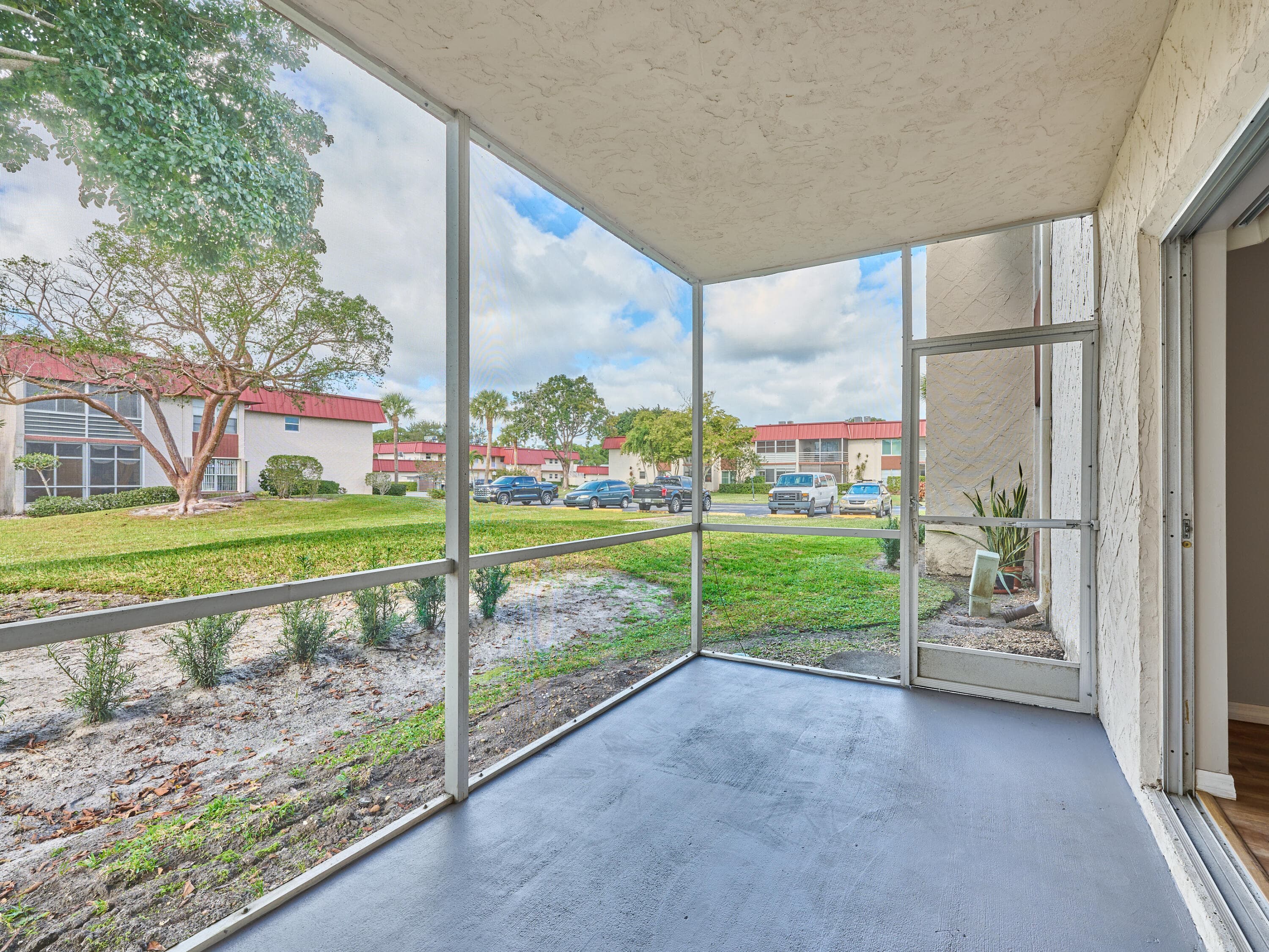 12021 W Greenway Drive 105, Royal Palm Beach, FL 33411 22