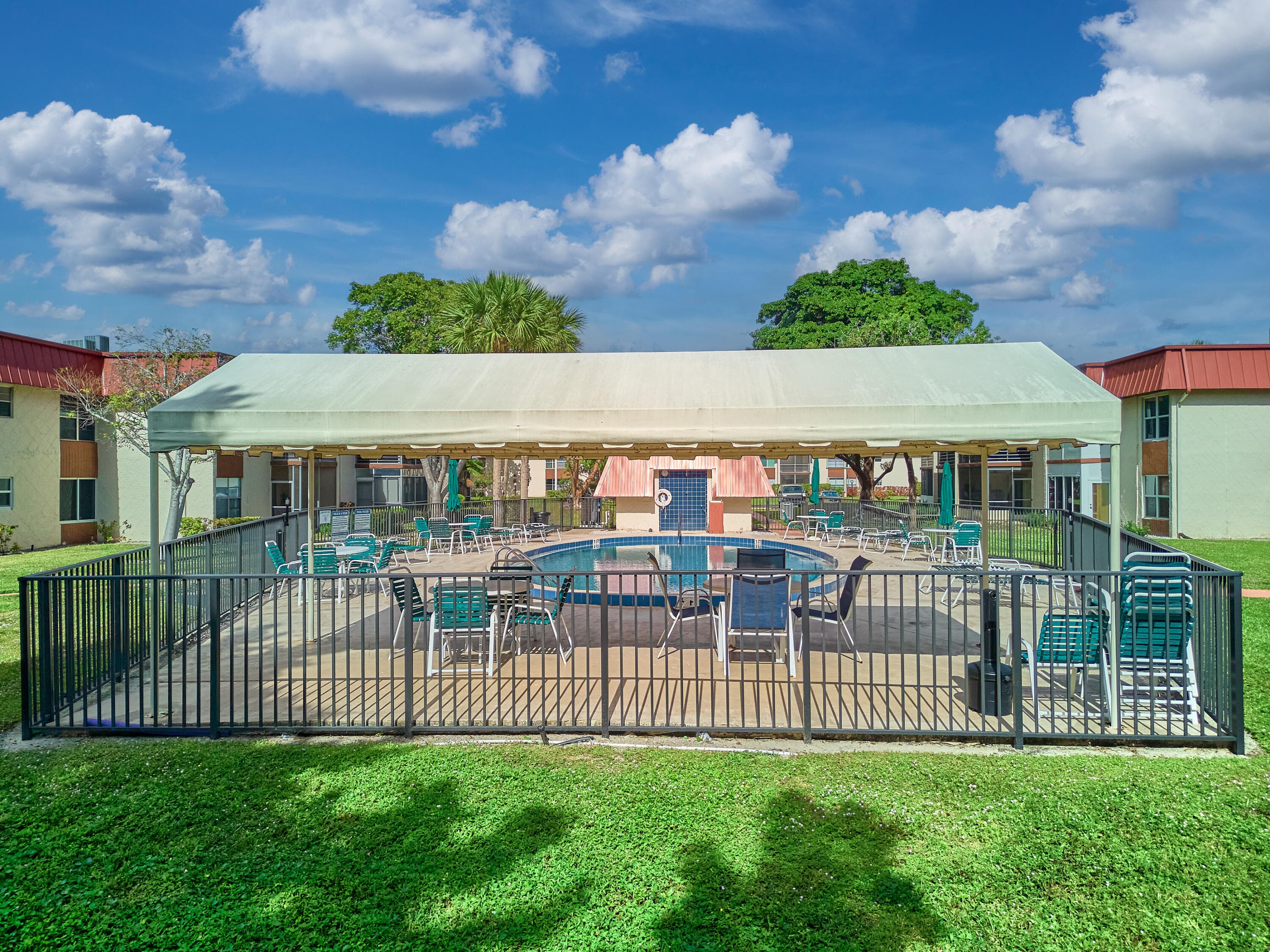 12021 W Greenway Drive 105, Royal Palm Beach, FL 33411 38
