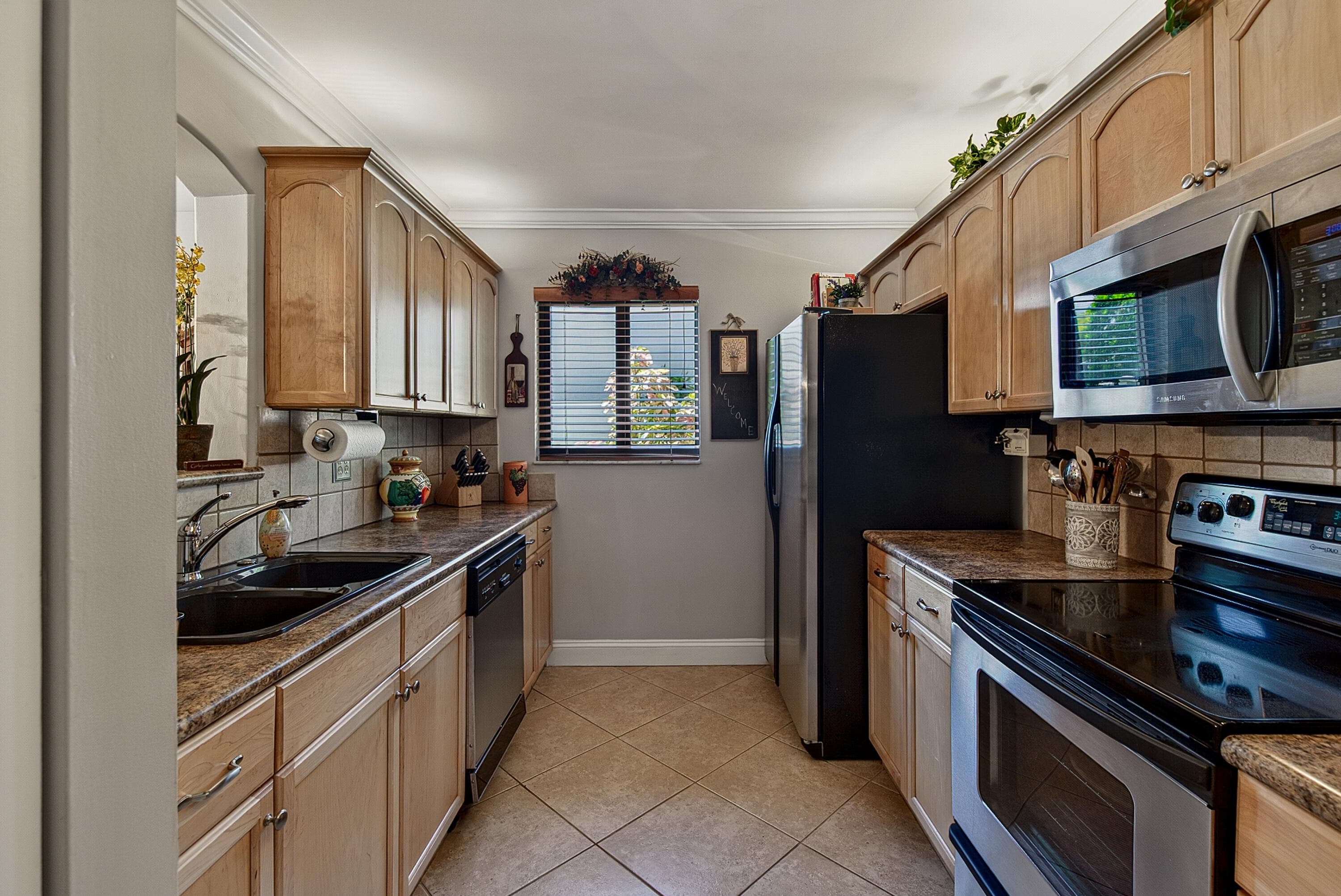 2130 NE 9th Avenue, Wilton Manors, FL 33305 9
