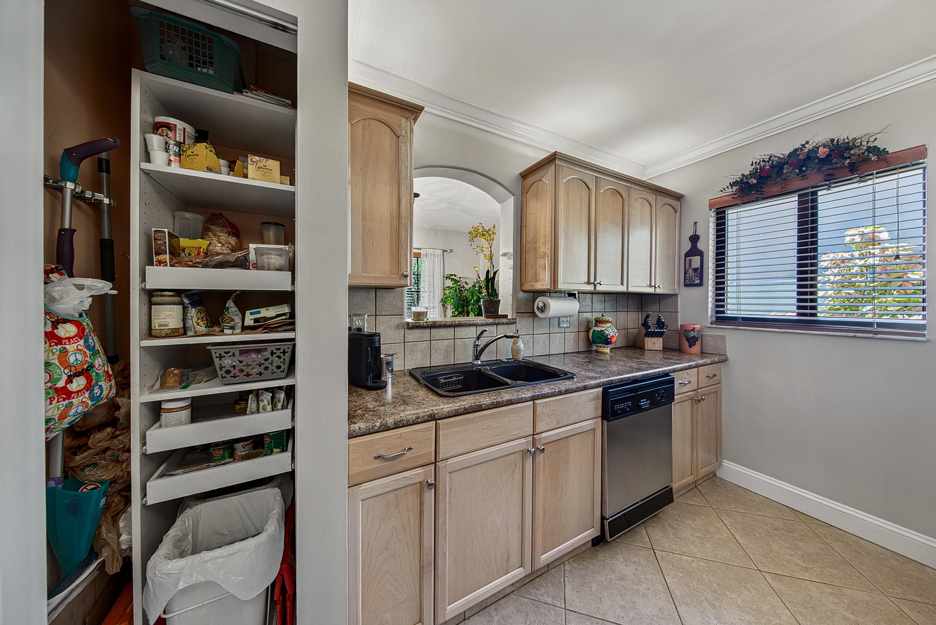 2130 NE 9th Avenue, Wilton Manors, FL 33305 13