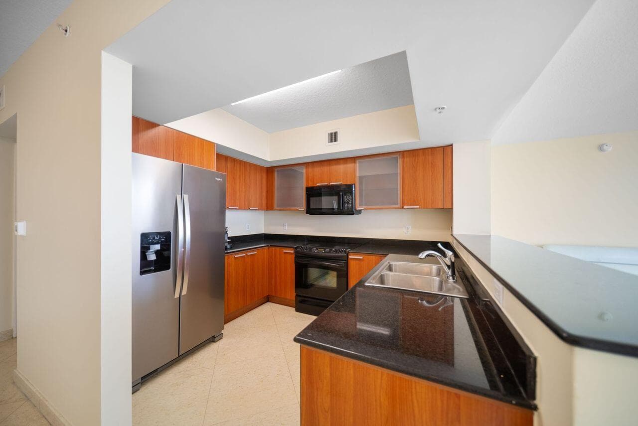 16699 Collins Avenue 3407, Sunny Isles Beach, FL 33160 13