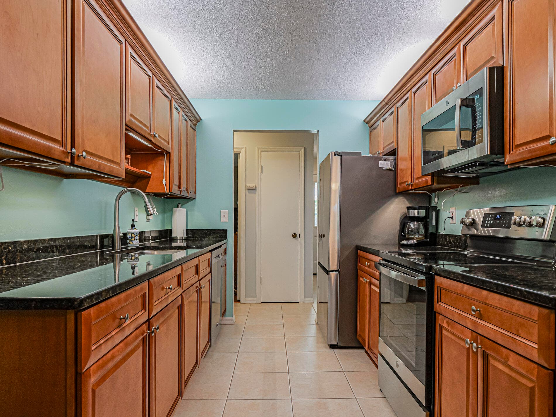 425 Banyan Street, Sebastian, FL 32958 9