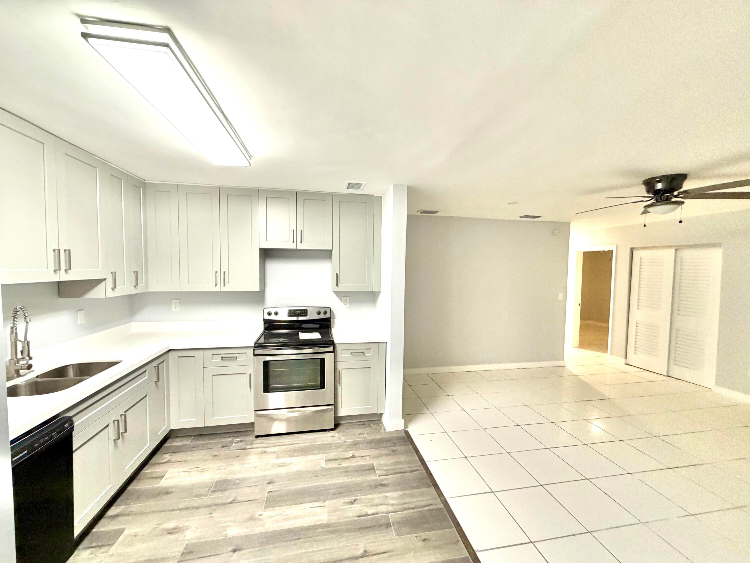 2941 NW 195th Street, Miami Gardens, FL 33056 3