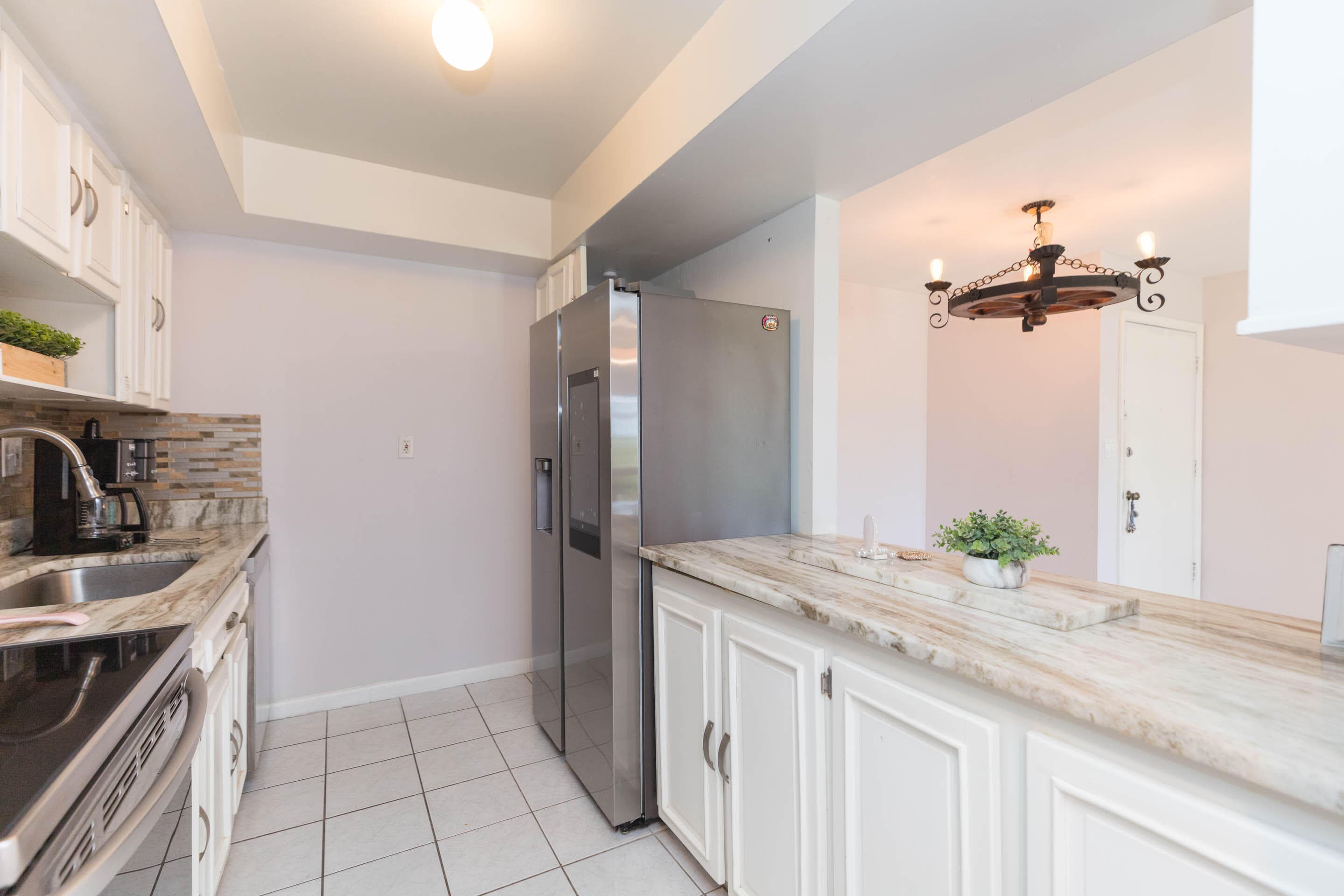 895 N Village Drive N 204, St. Petersburg, FL 33716 3