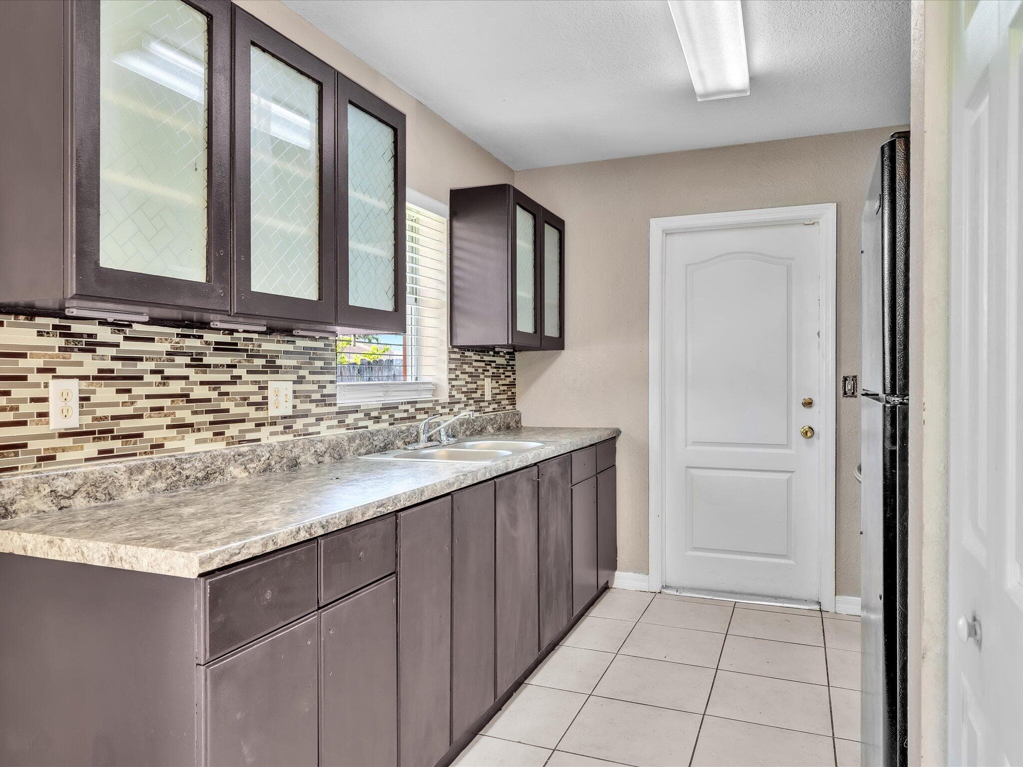 916 NW 3rd Terrace, Florida City, FL 33034 19