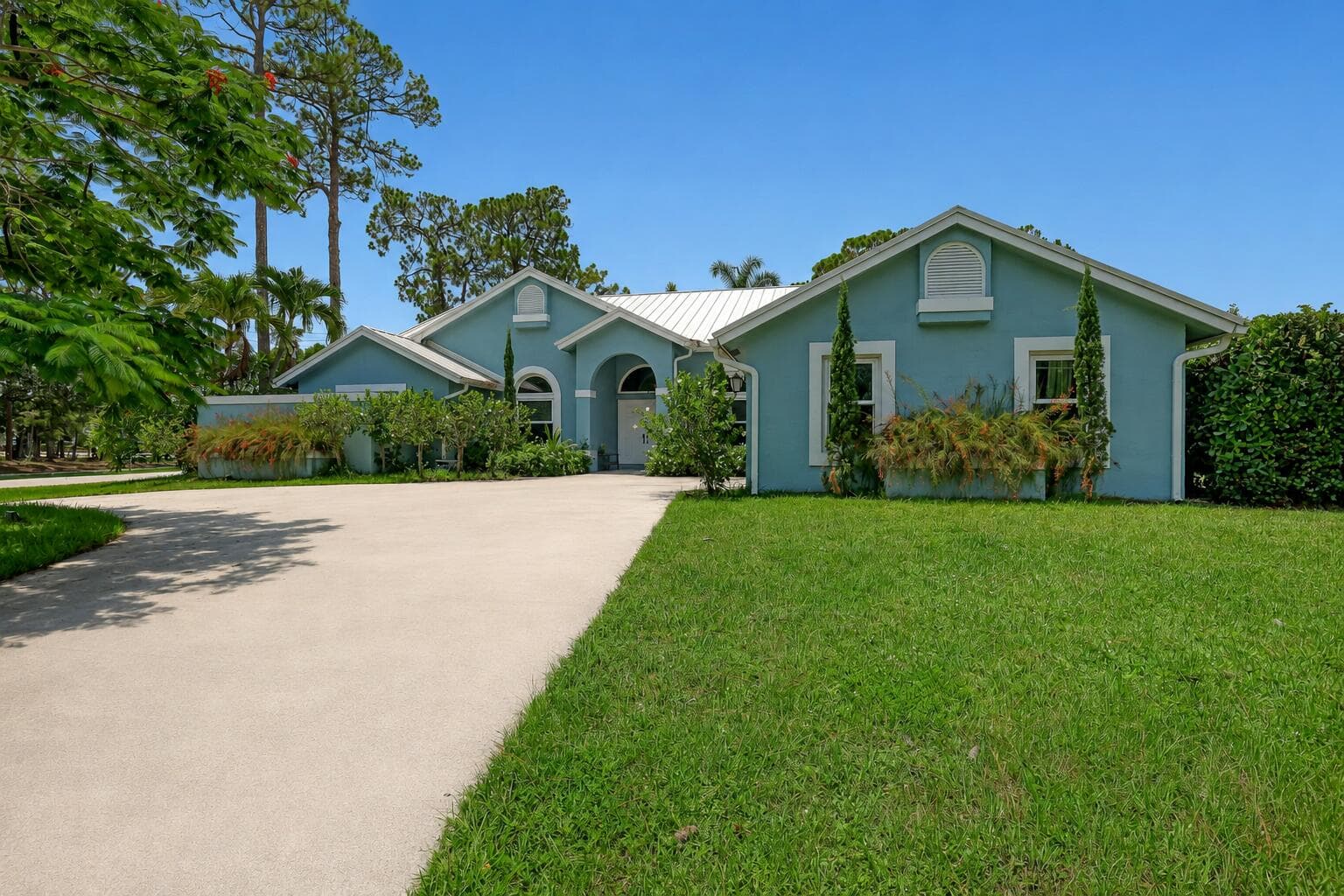 12925 Saint Davids Court, Wellington, FL 33414 3
