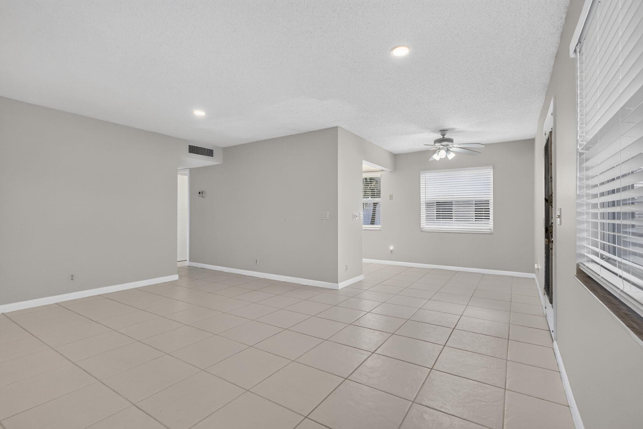 40 Burgundy A, Delray Beach, FL 33484 5
