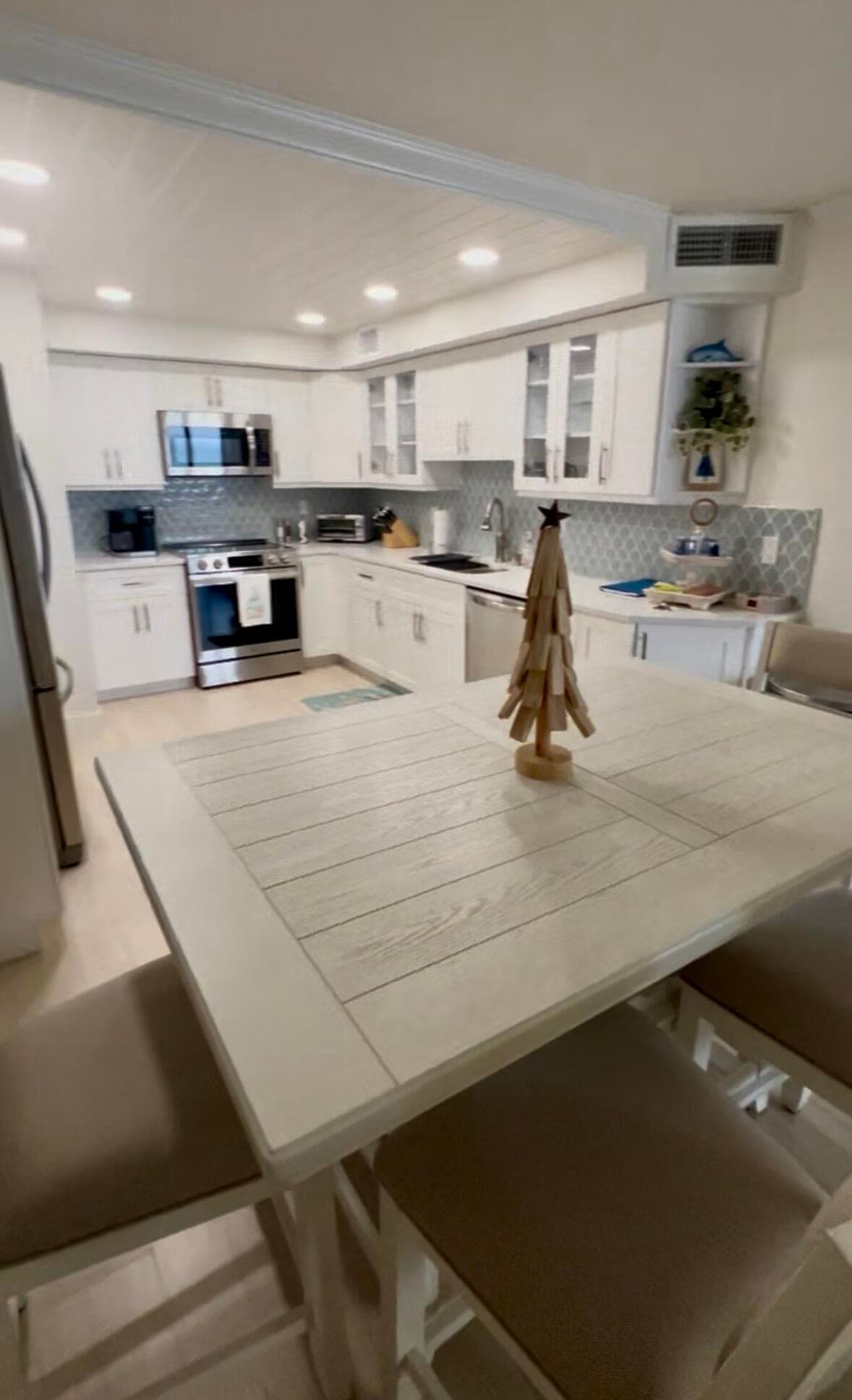 2800 N Ocean Drive B-14-d, Singer Island, FL 33404 43