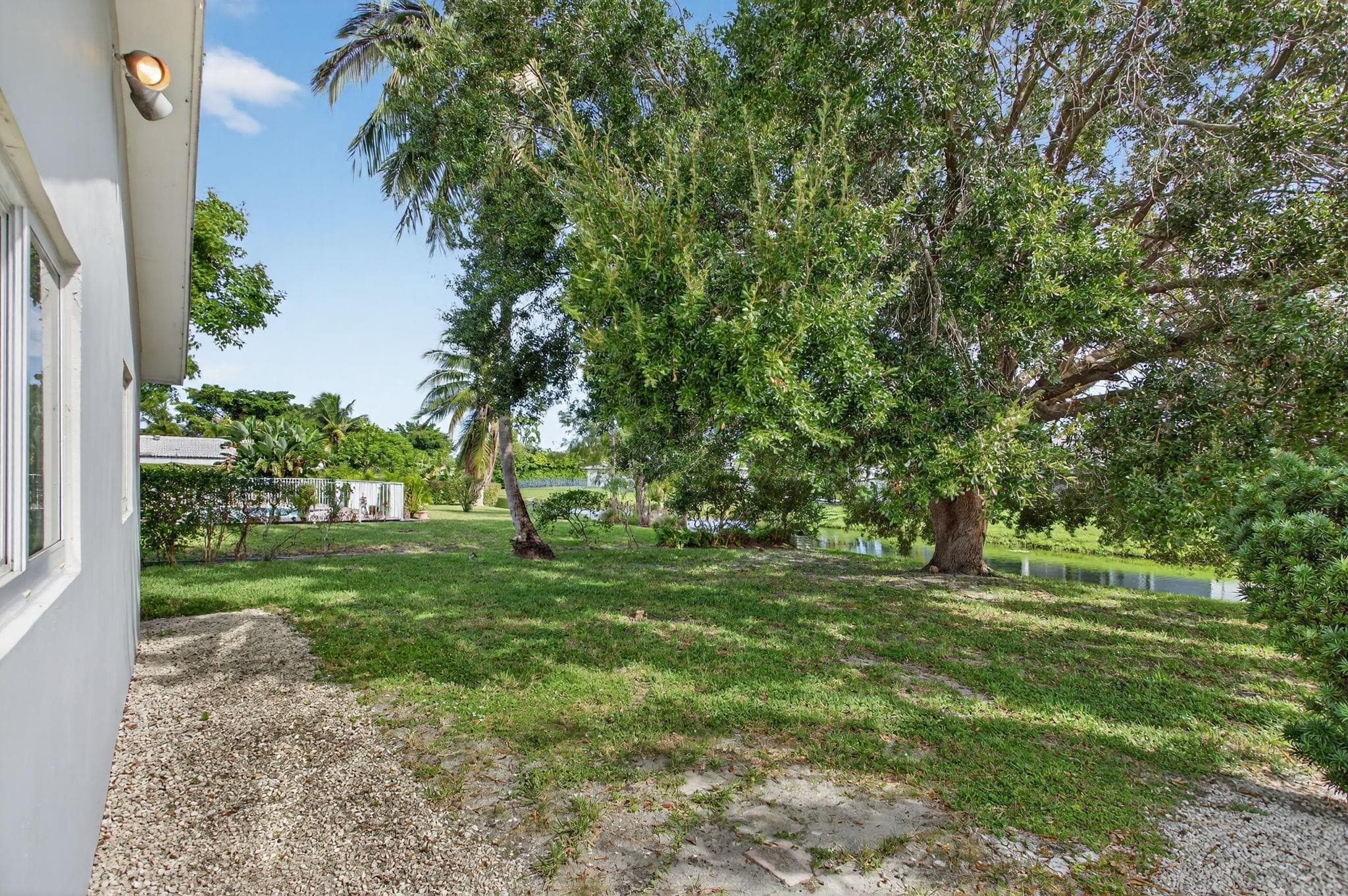 2421 NW 114th Avenue, Coral Springs, FL 33065 22