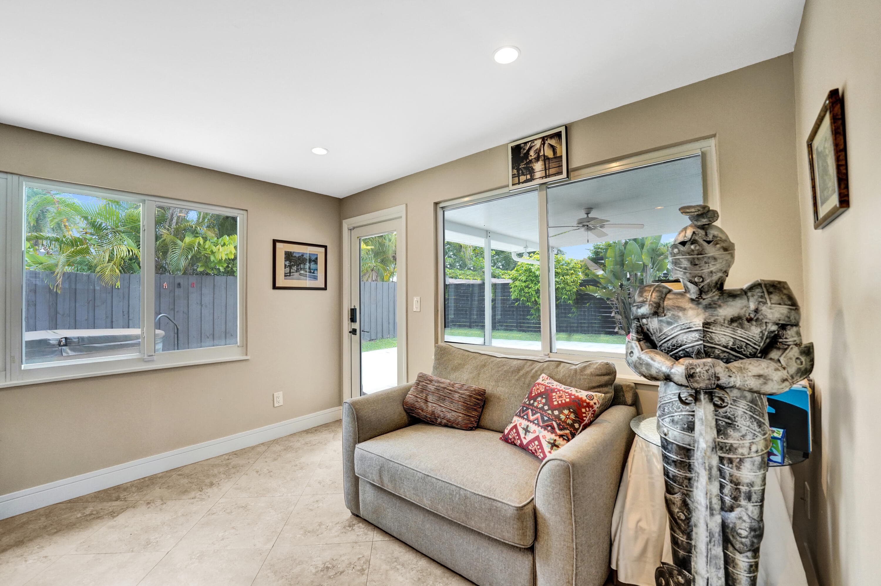 501 NE 28th Street, Wilton Manors, FL 33334 13