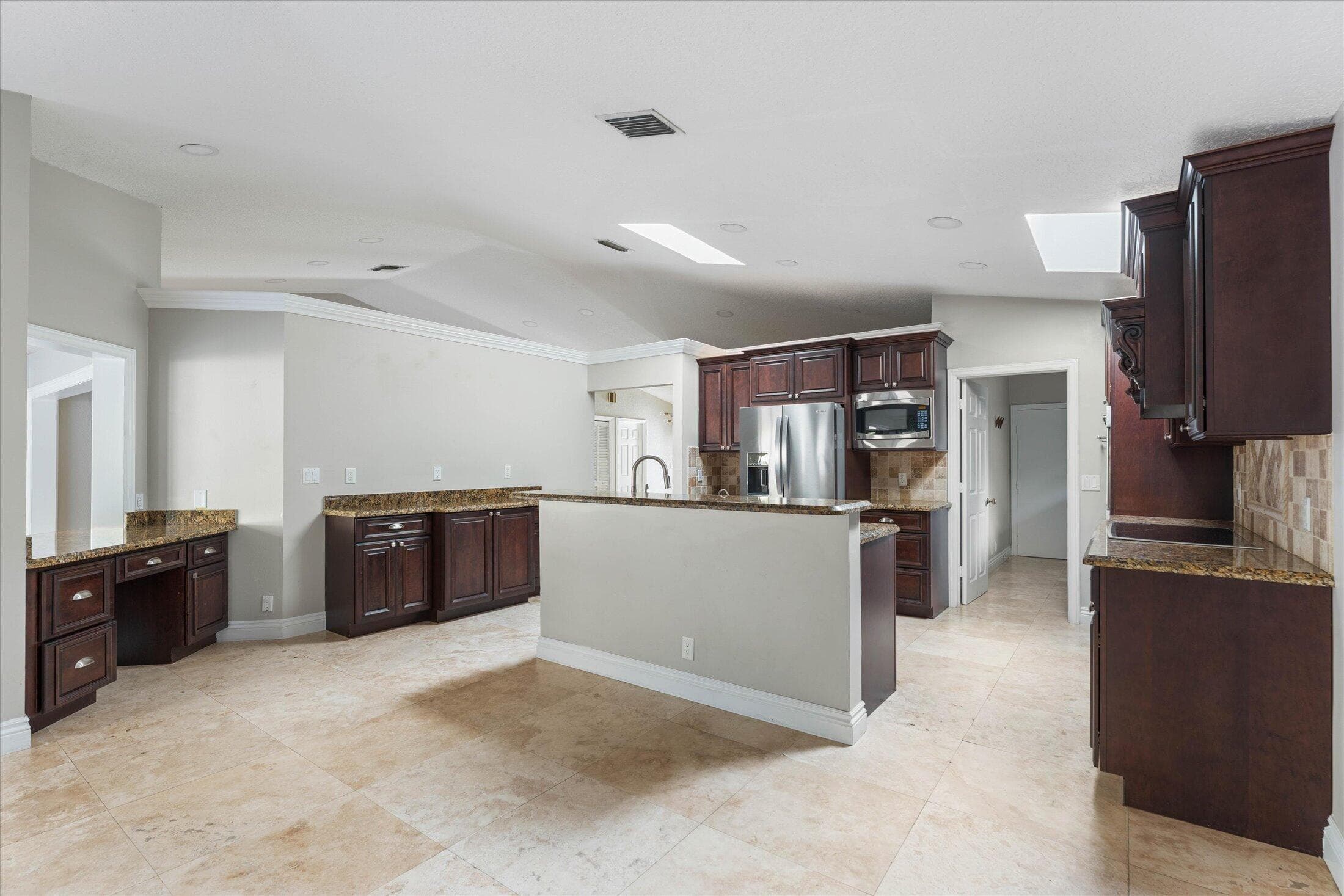 1598 SW 5th Avenue, Boca Raton, FL 33432 12