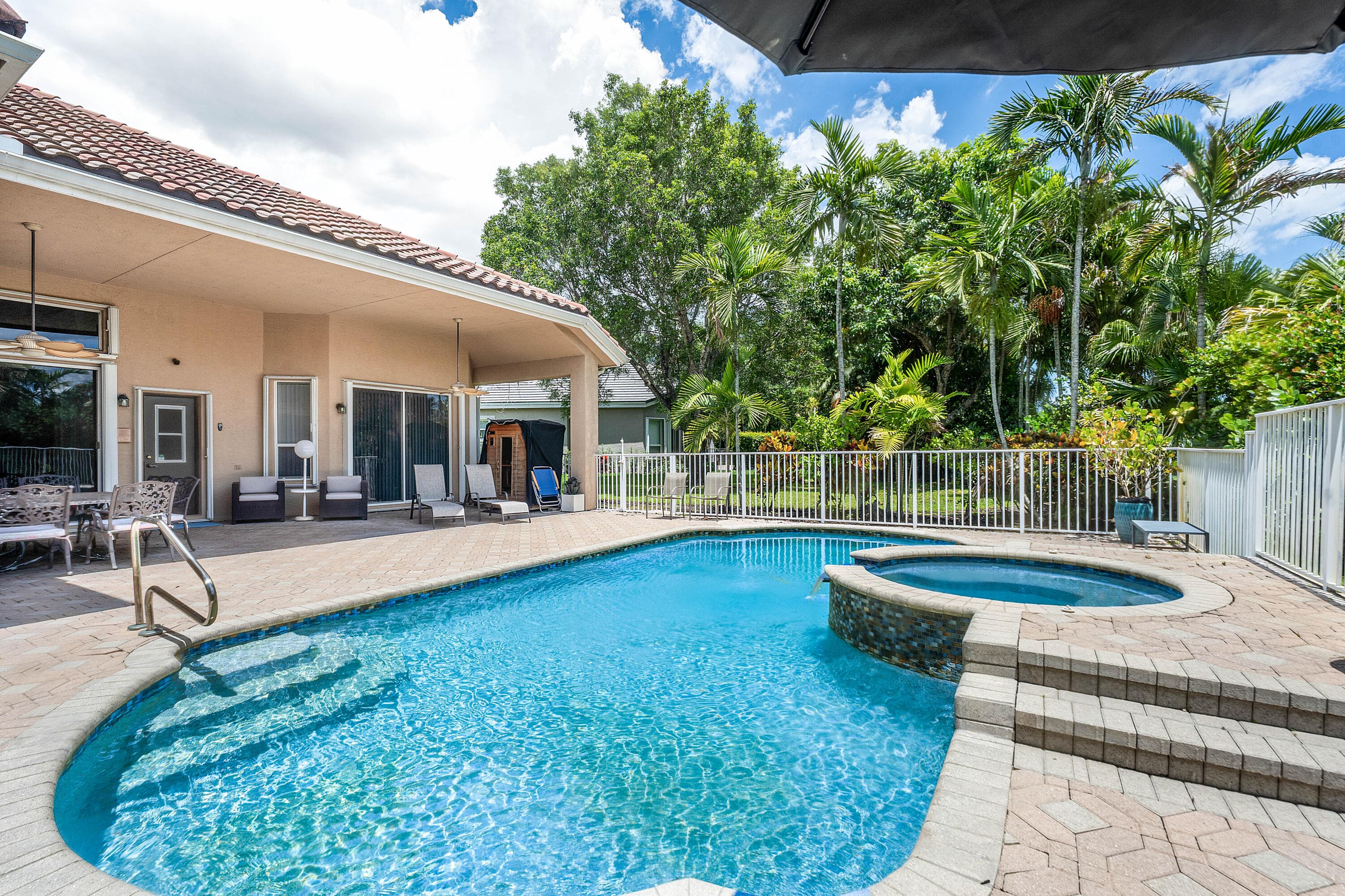 911 Forest Glen Lane, Wellington, FL 33414 28