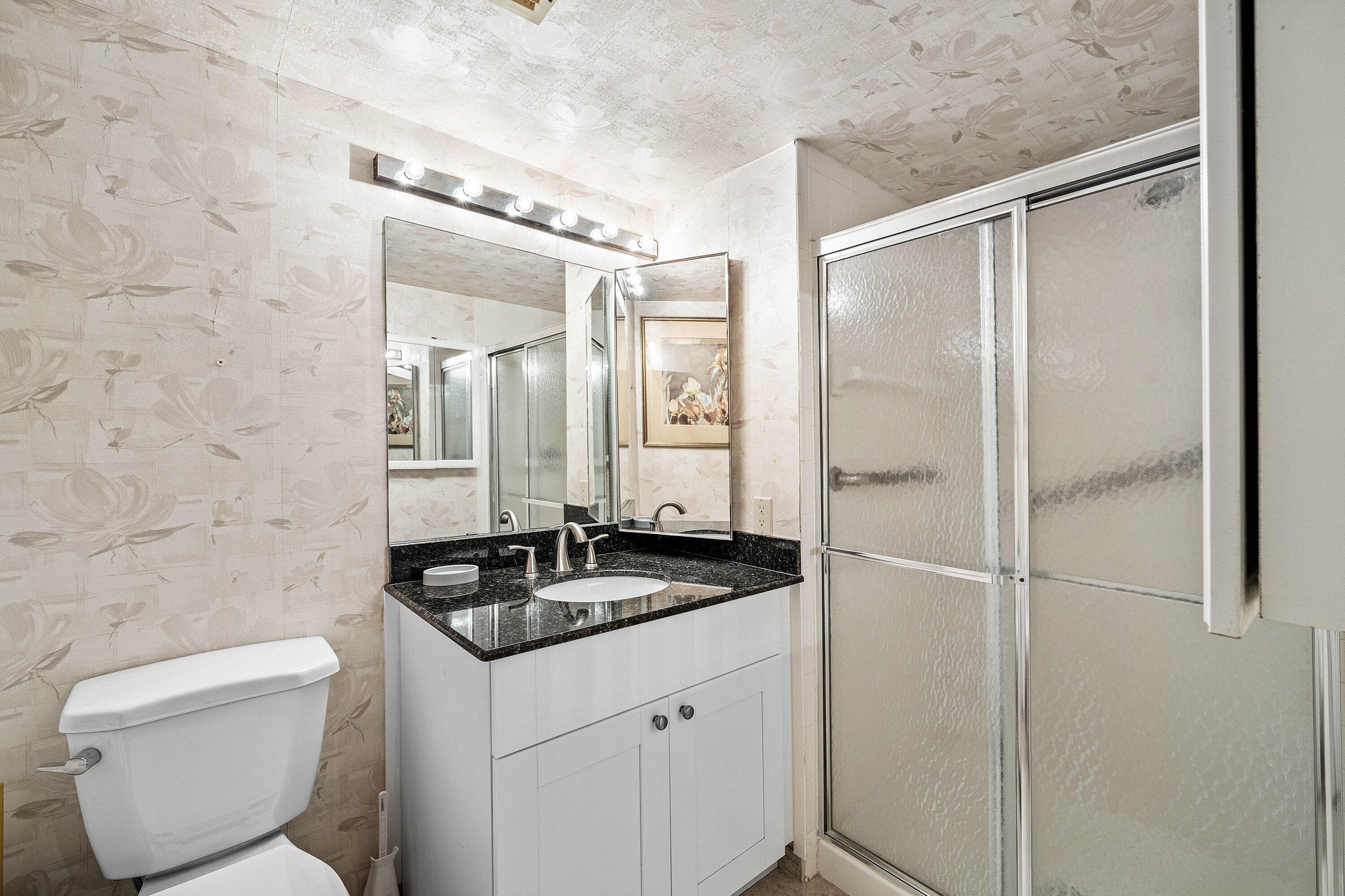 7 Southport Lane F, Boynton Beach, FL 33436 24