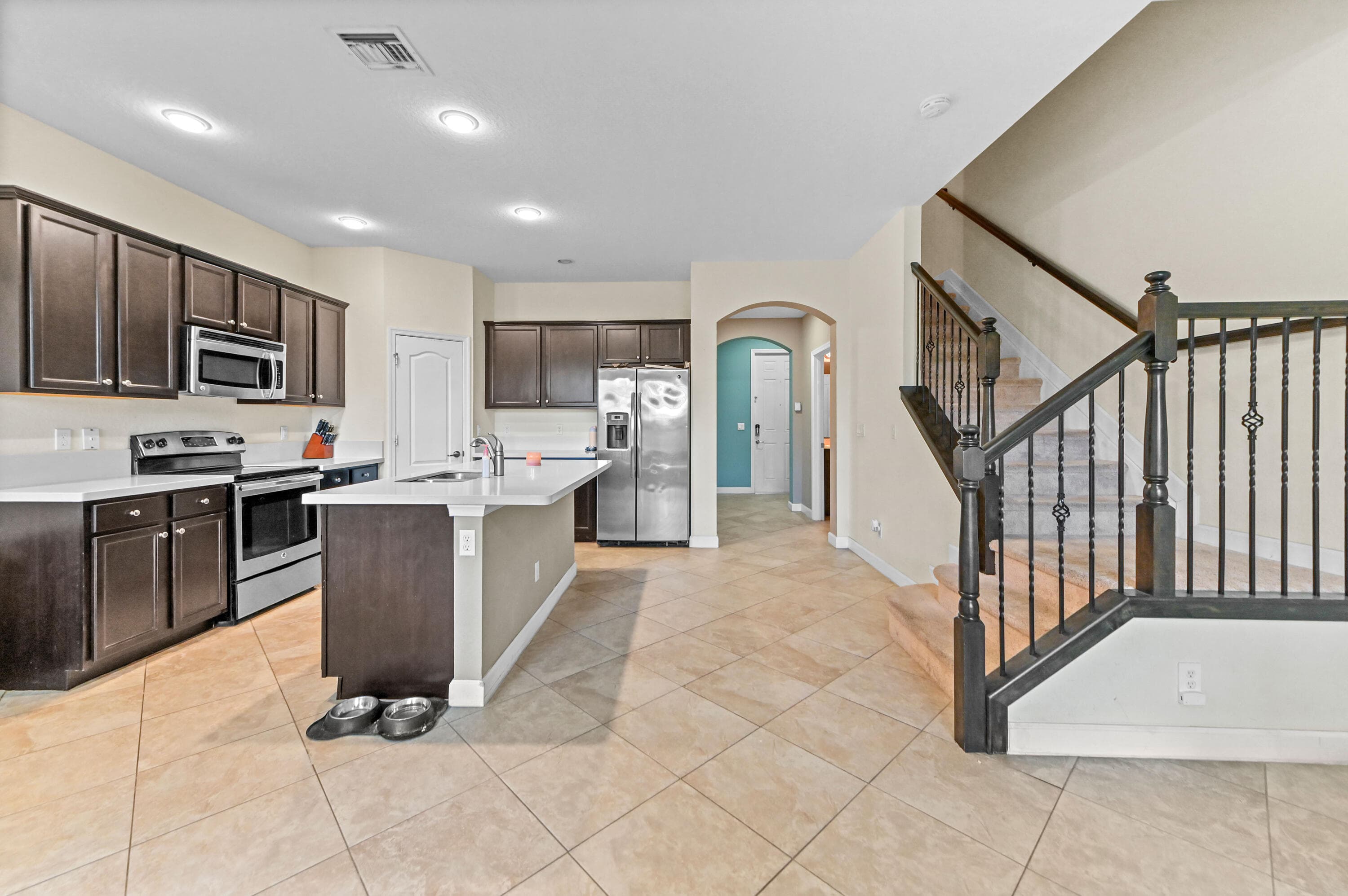 5053 Ellery Terrace, West Palm Beach, FL 33417 5
