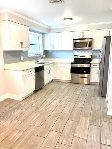 610 SE 2nd Avenue, Delray Beach, FL 33483 5