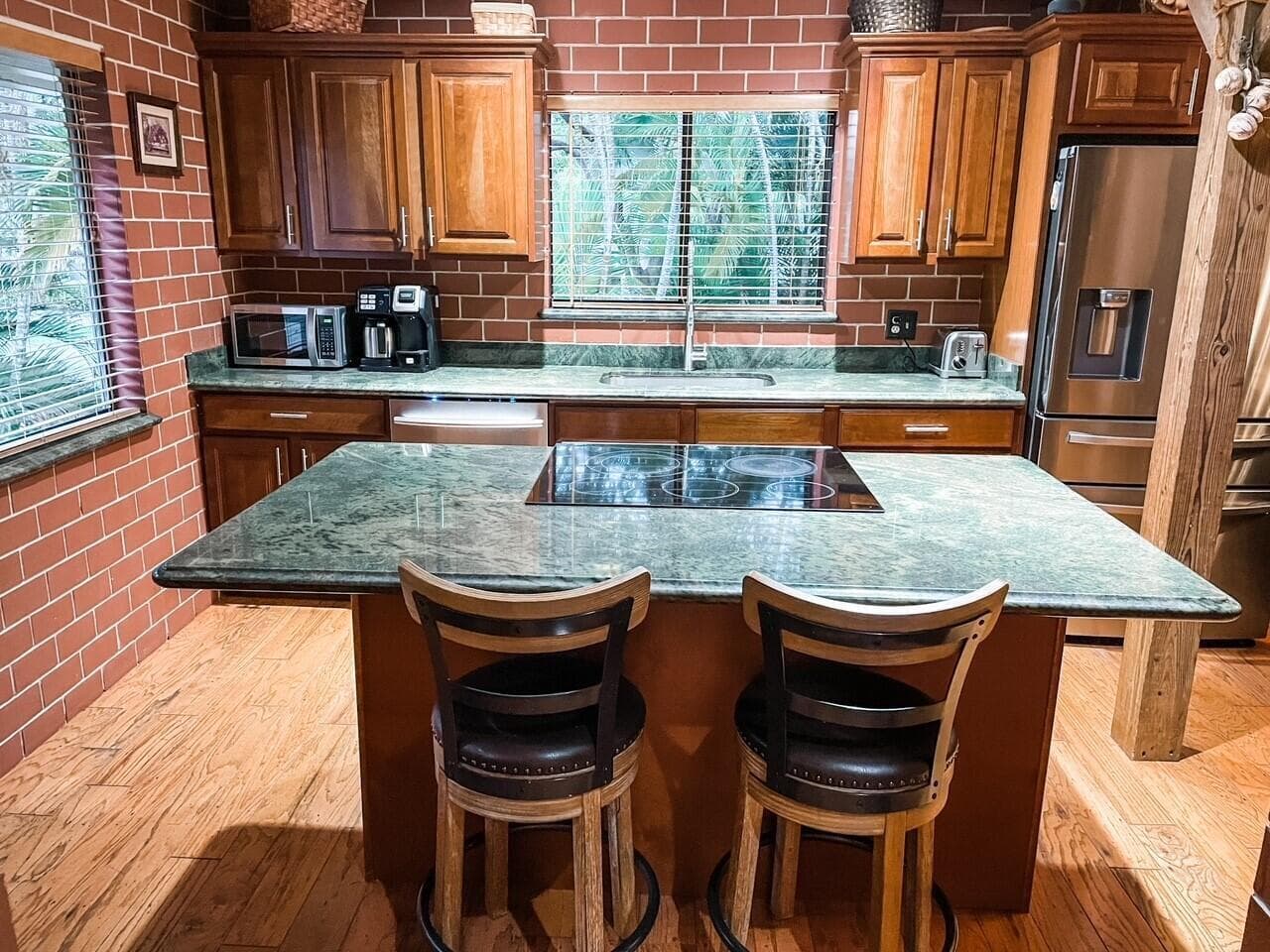 25 Lexington Lane W E, Palm Beach Gardens, FL 33418 3